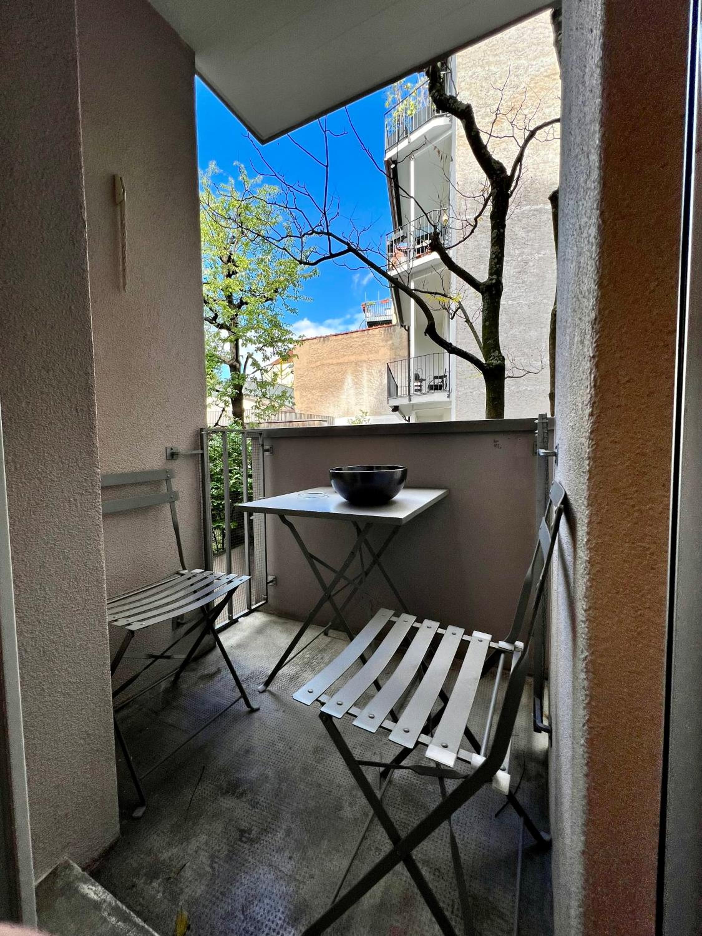 Gemütliche grosse Wohnung Nähe Uni