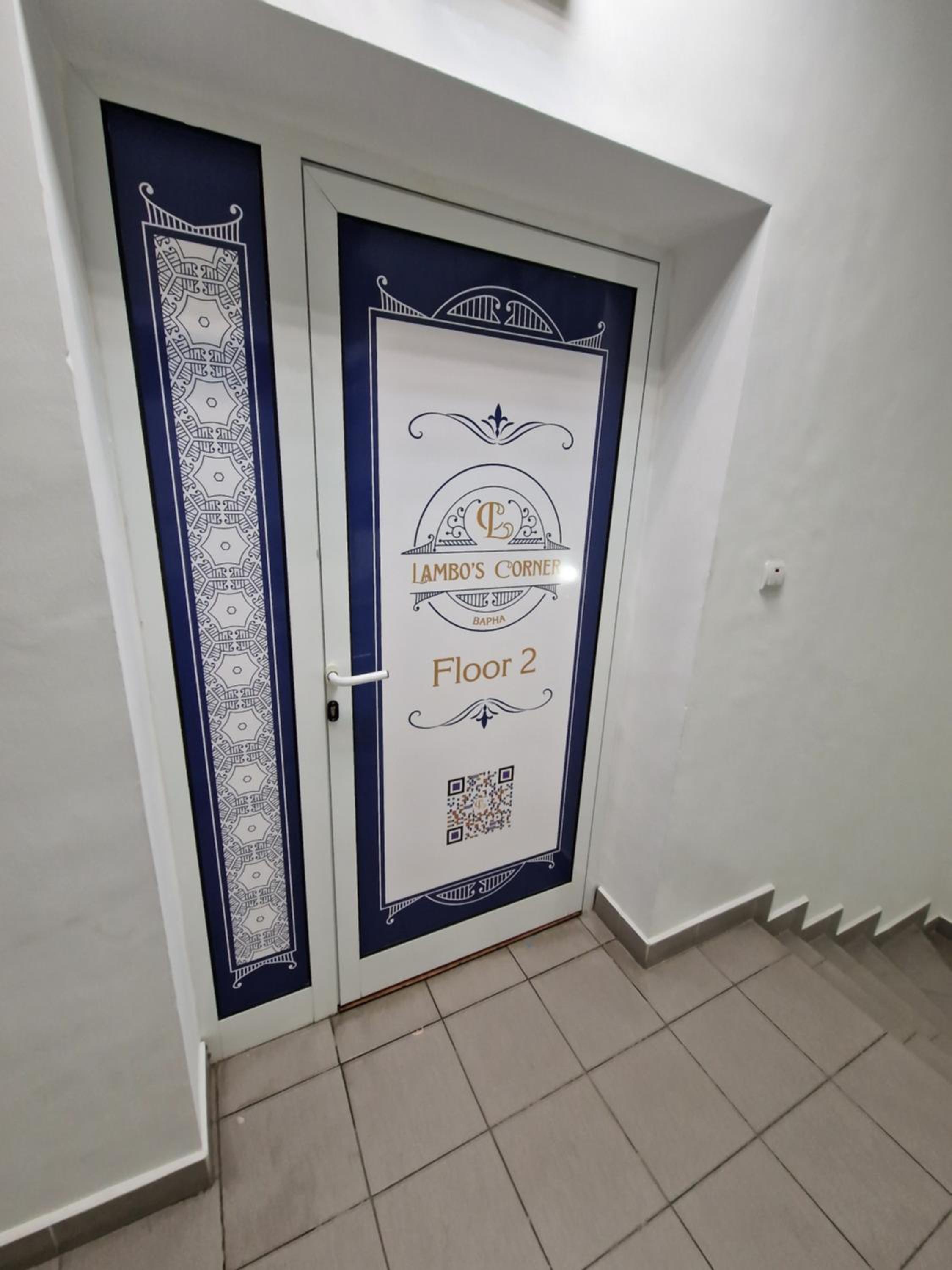 Lambo's Corner Varna - Guest Rooms