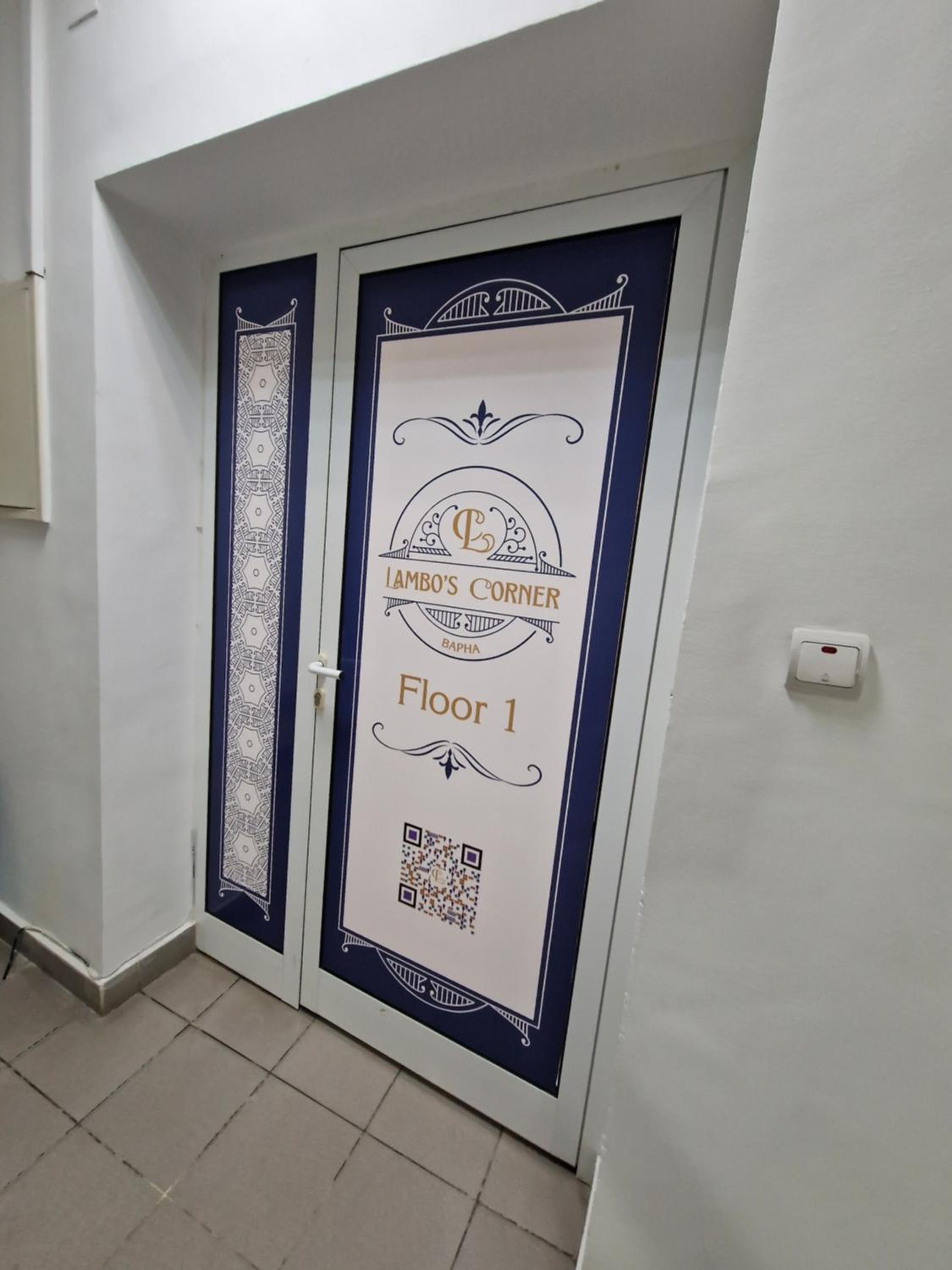 Lambo's Corner Varna - Guest Rooms