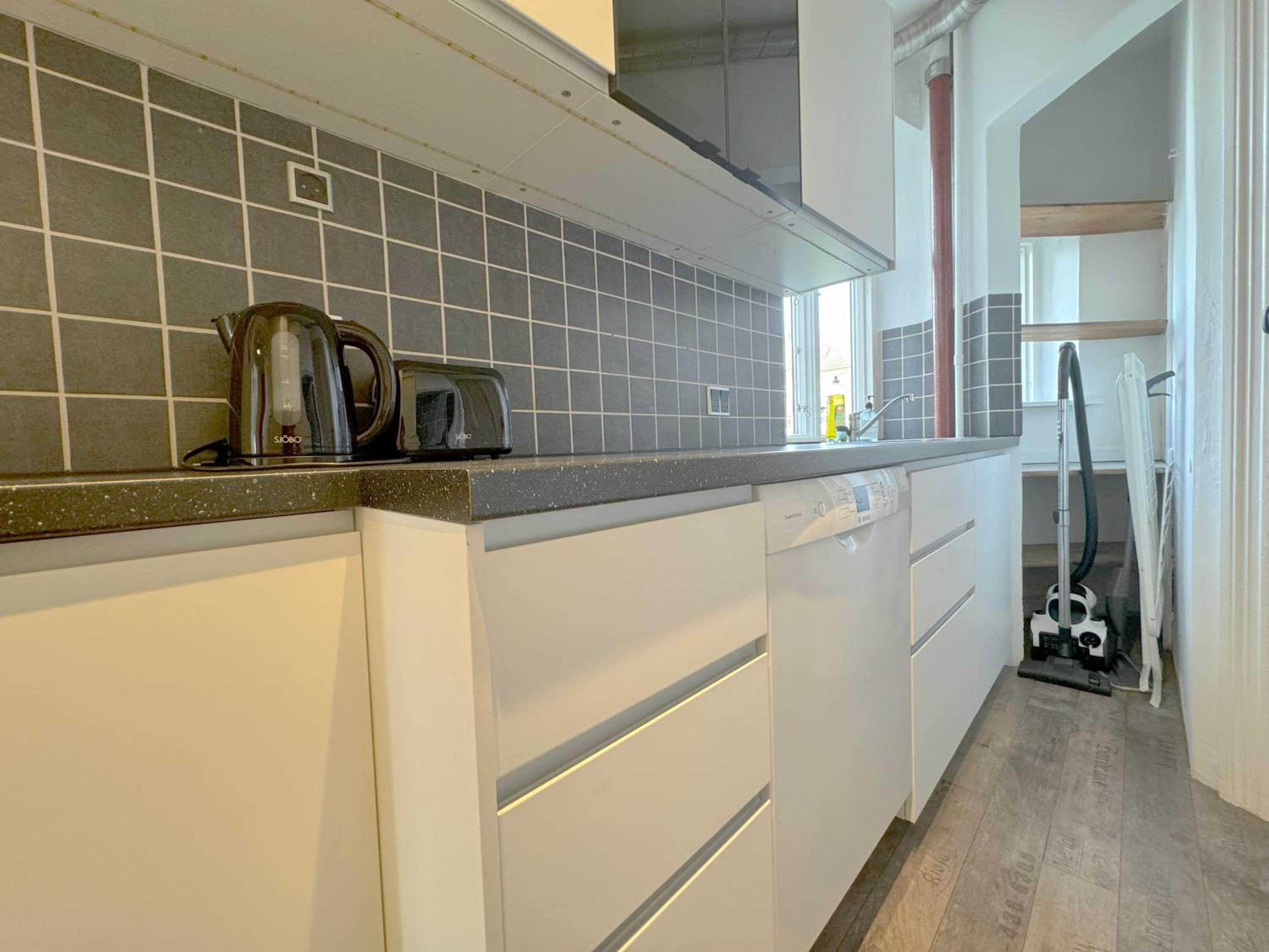 Perfect Apartment For Travelers On A Budget - But Still Wants Quality