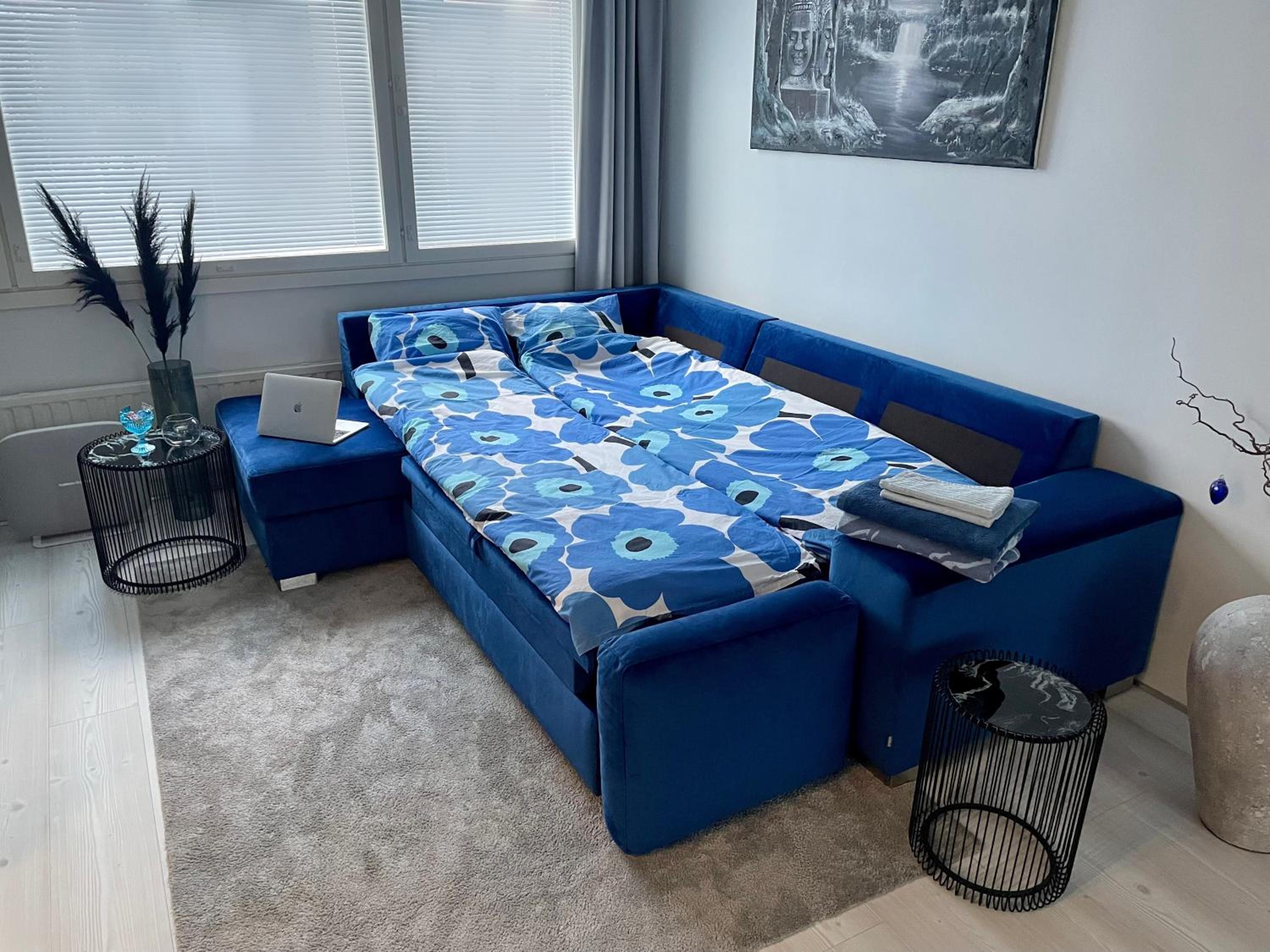 Modern 2 rooms apartment in the city centre, free parking, 55m2 view 3