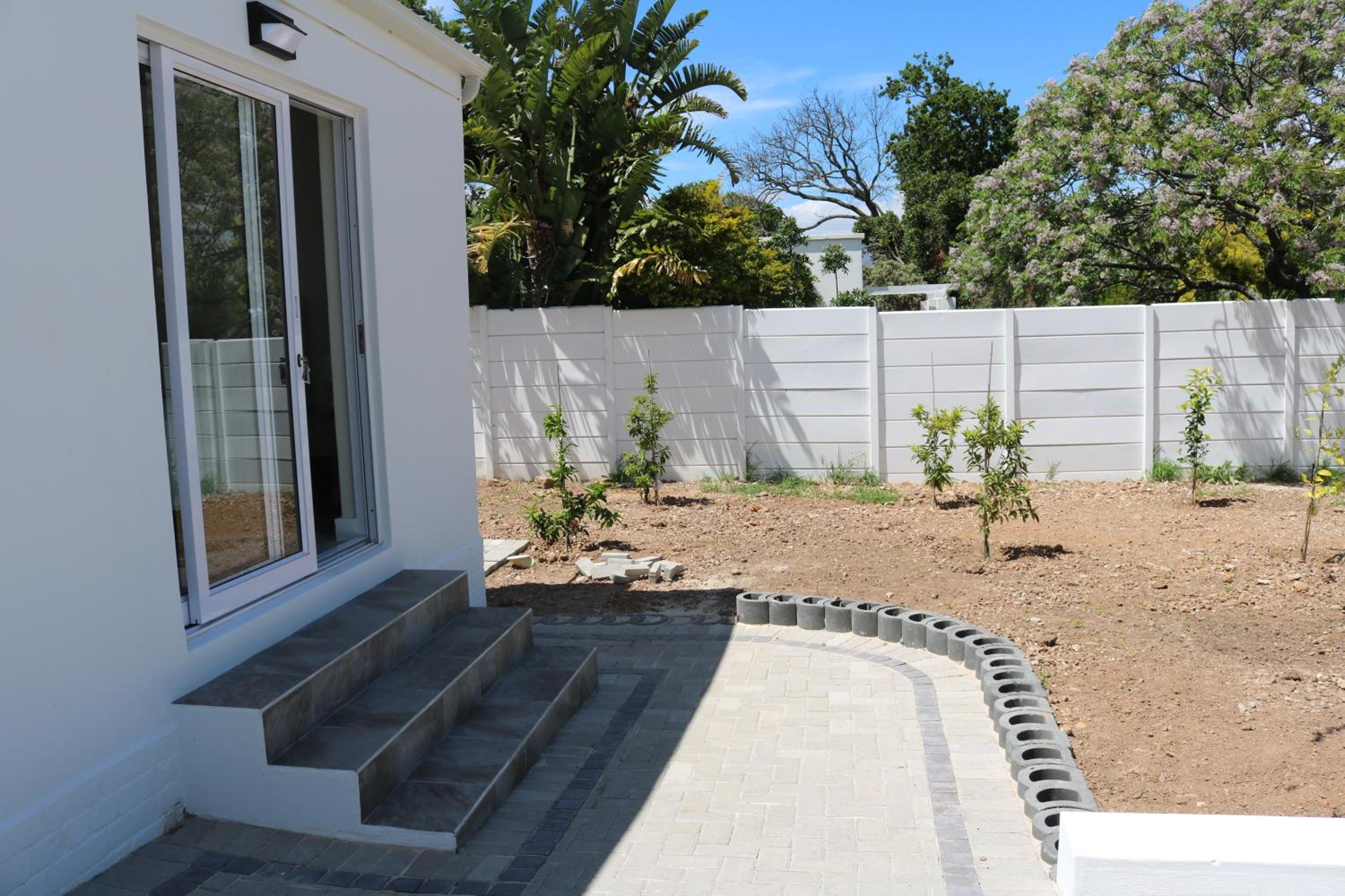 Digital Nomad's Nest, Somerset West view 2