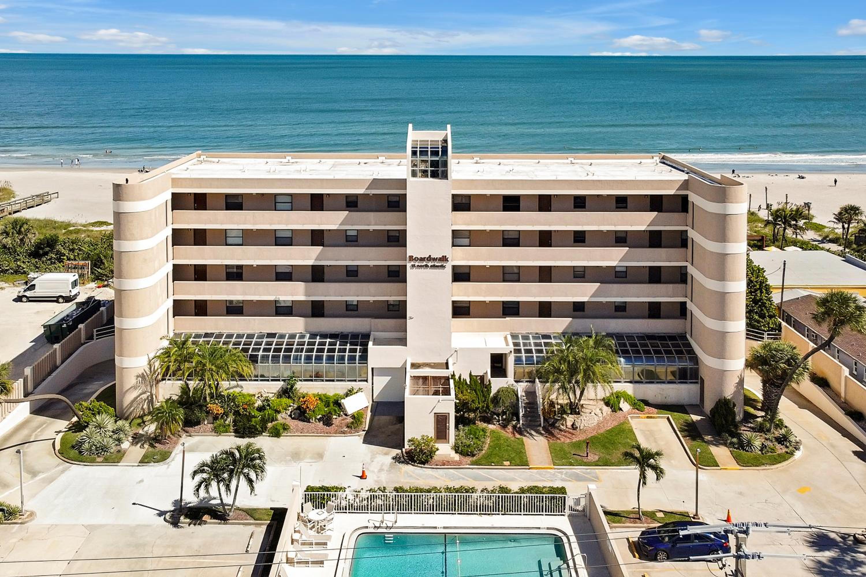 Stunning Beachfront Apartment Near Cocoa Beach Pier view 2