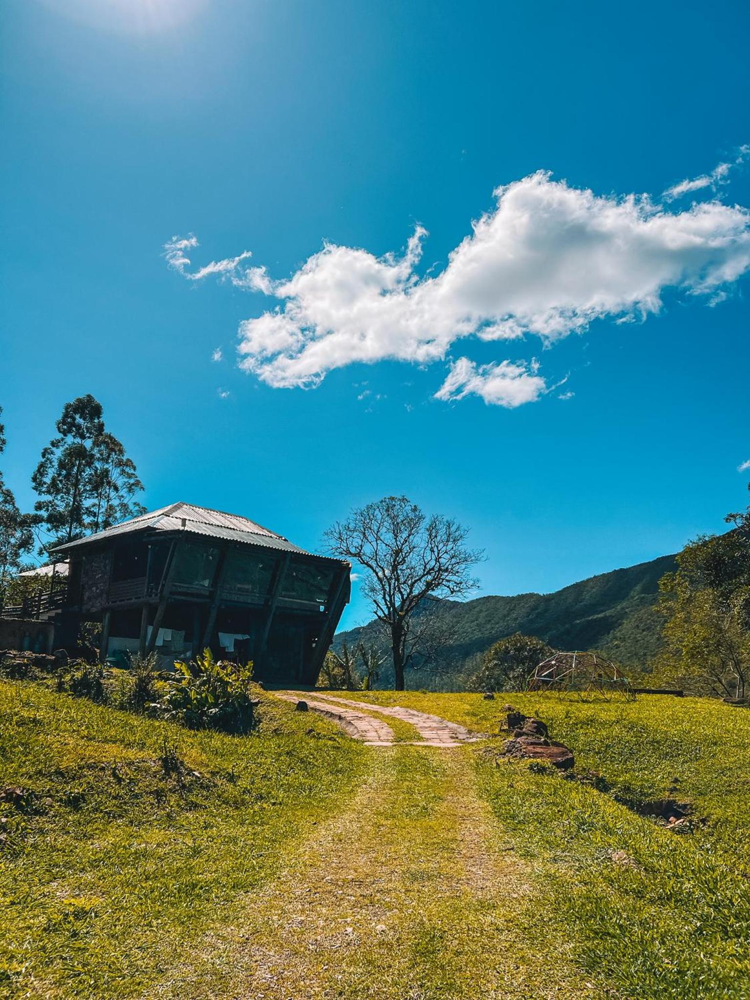 Cachoeira dos Borges Cabanas e Parque