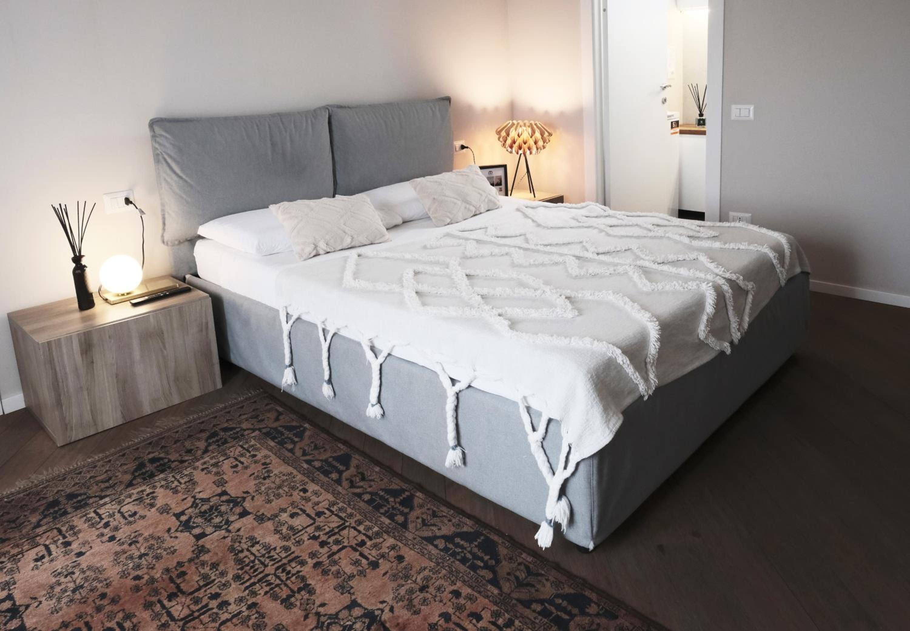 ComeCasa Attic 3 min walk from Duomo