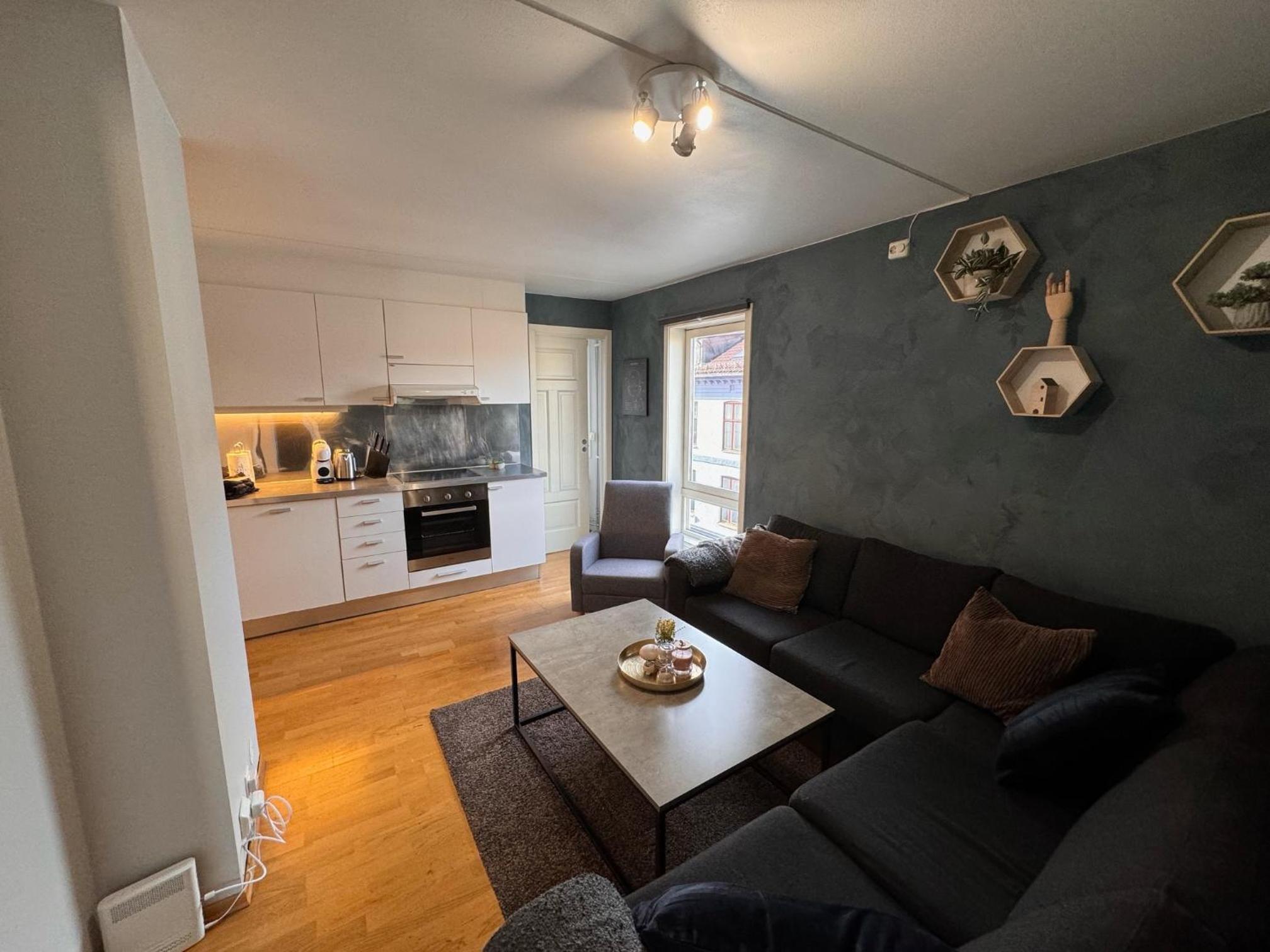 Super Central 3-bedroom apartment view 4