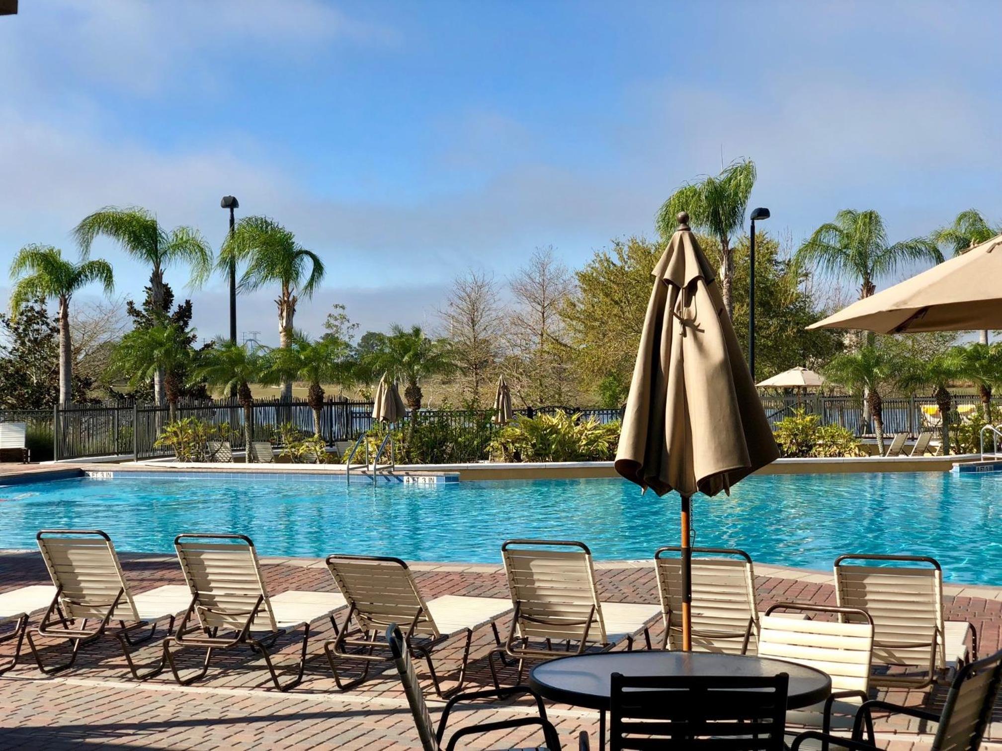 P.19 # Vista Cay Newly Remodeled Walking Distance from OCCC