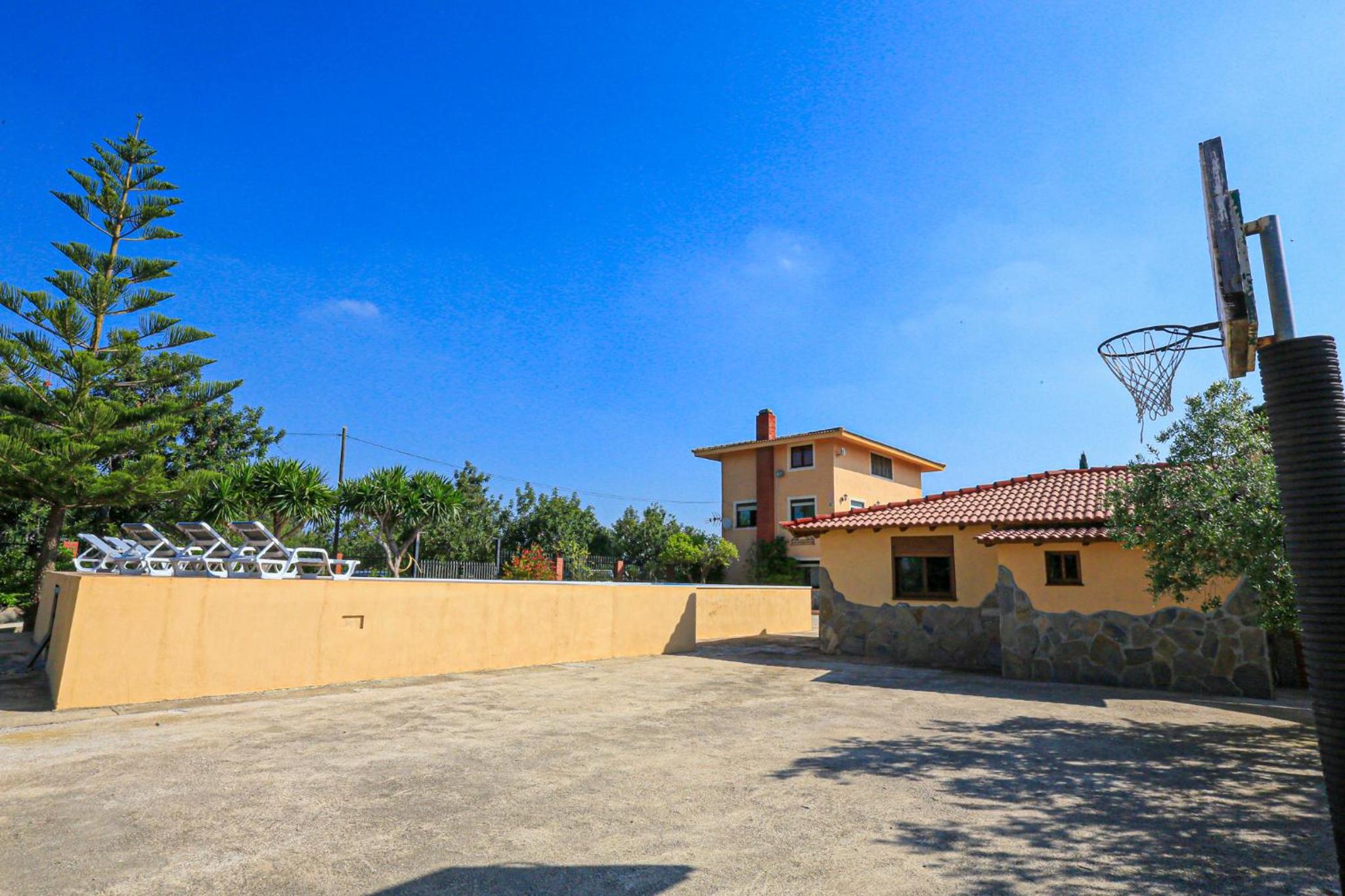 LITORAL COSTA DORADA - LA HIGUERITA Only families