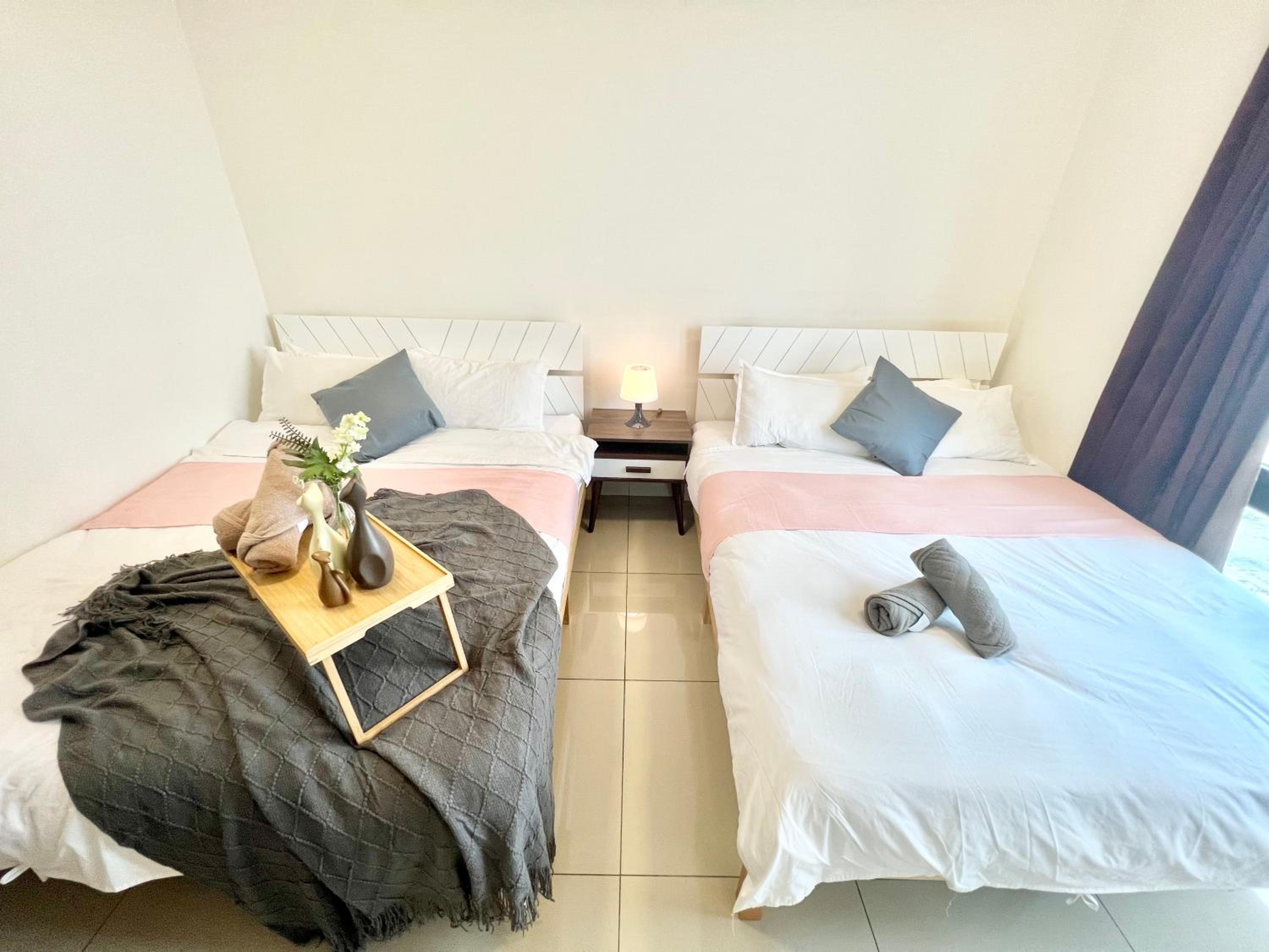 T4 1-10Pax 2Room Trefoil Cozy Home Setia Alam WiFi photo 3