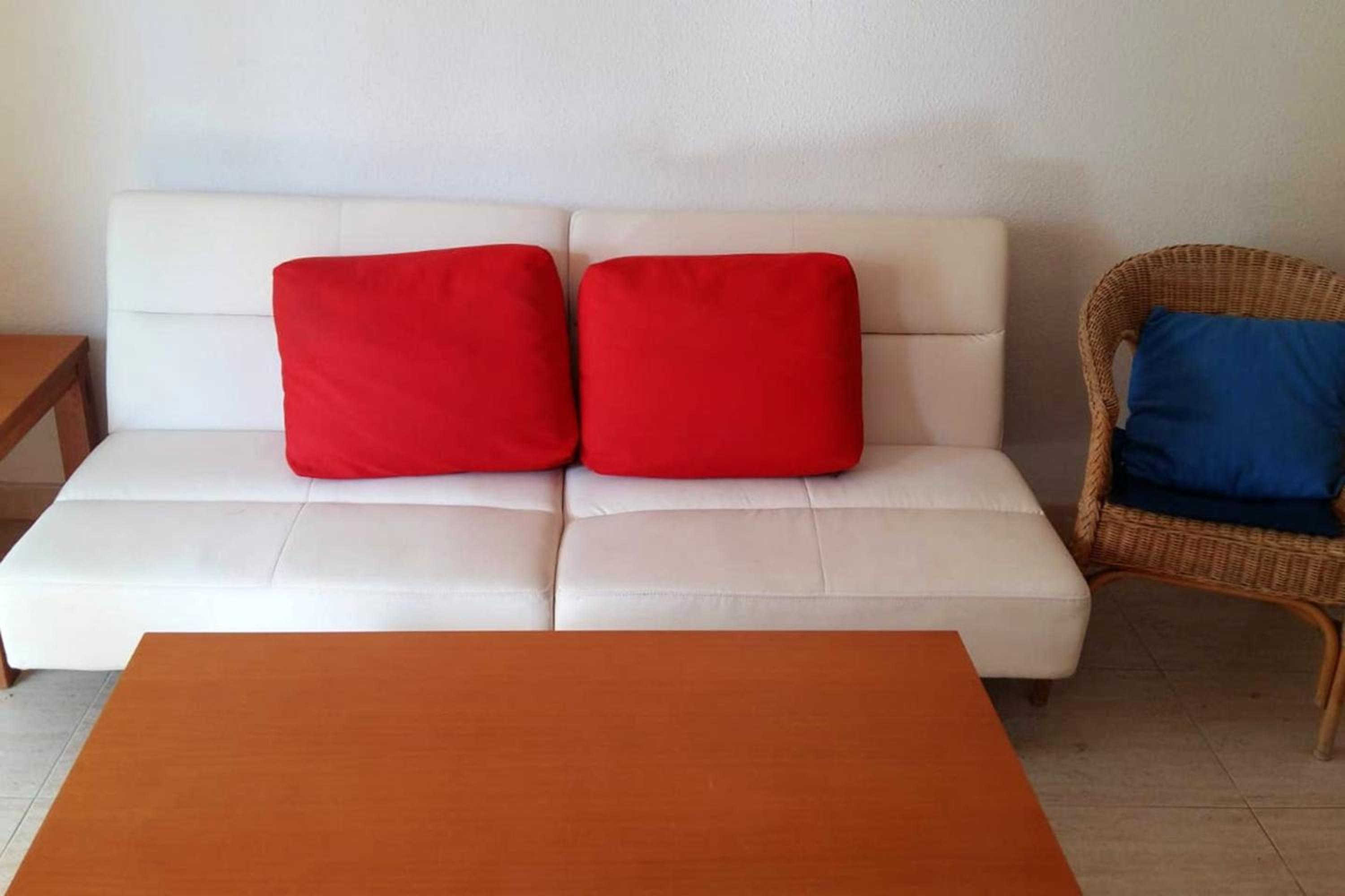 Modern apartment in Denia with shared pool view 4