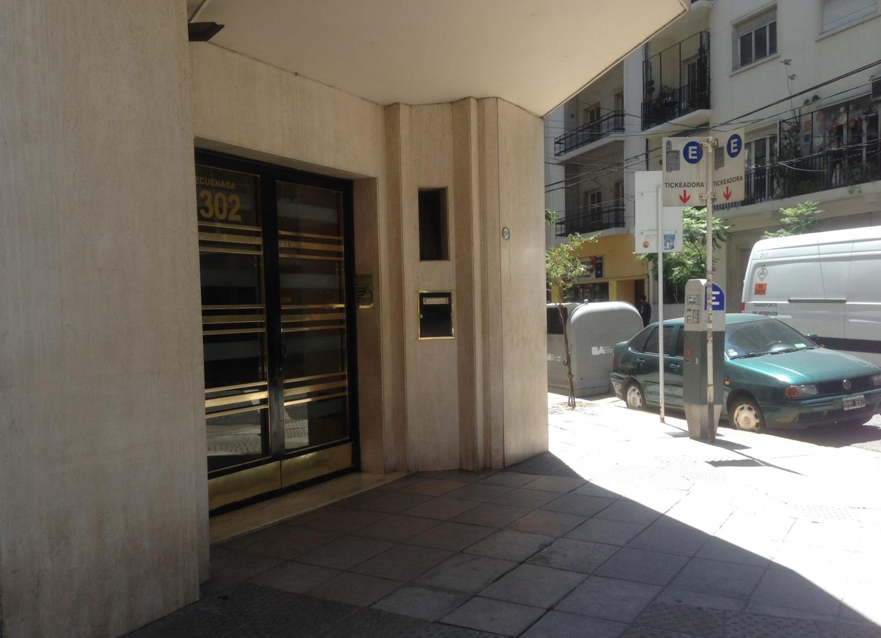 Glamour Antique Recoleta