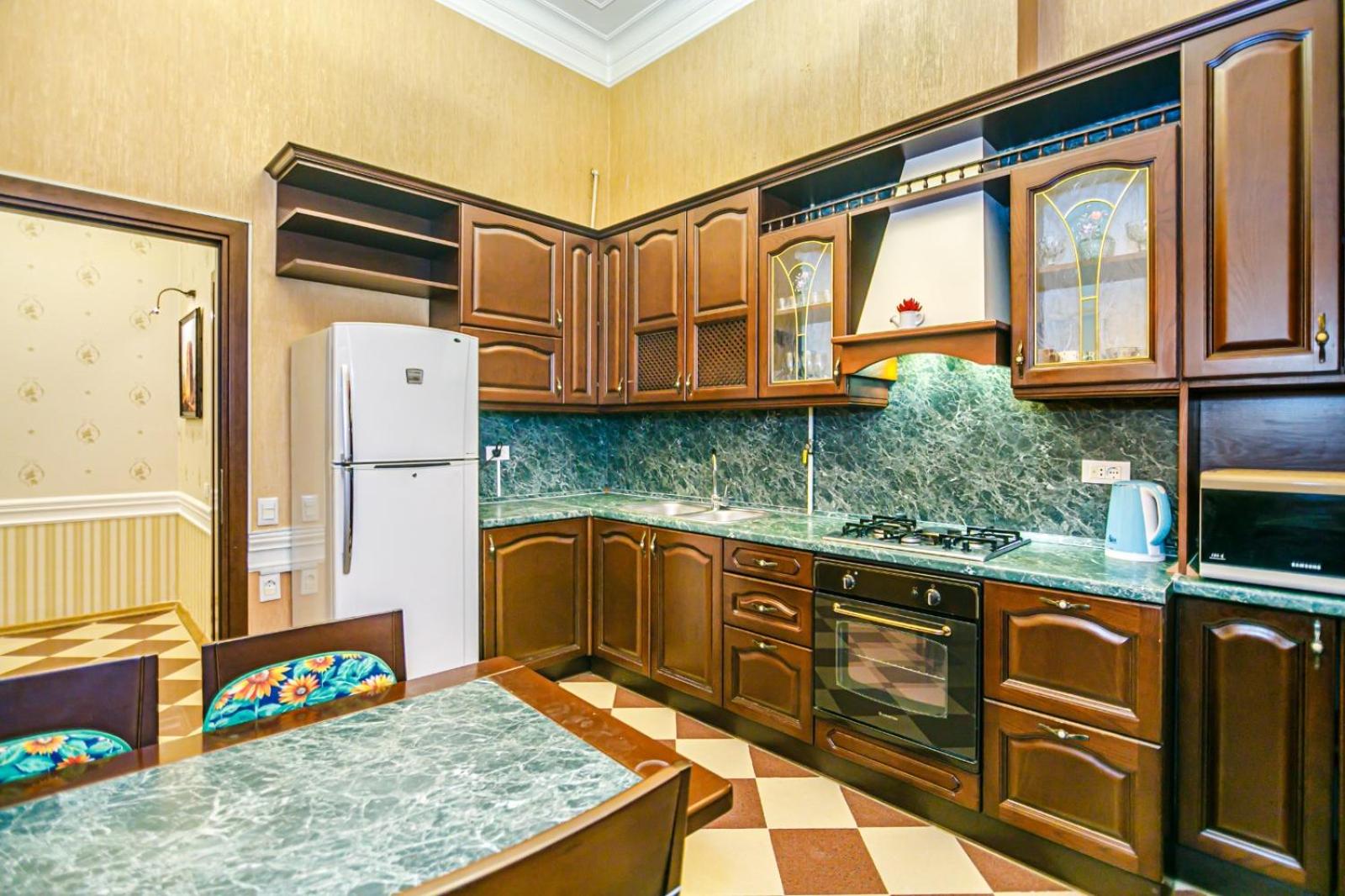 Apartment AZZA Lux