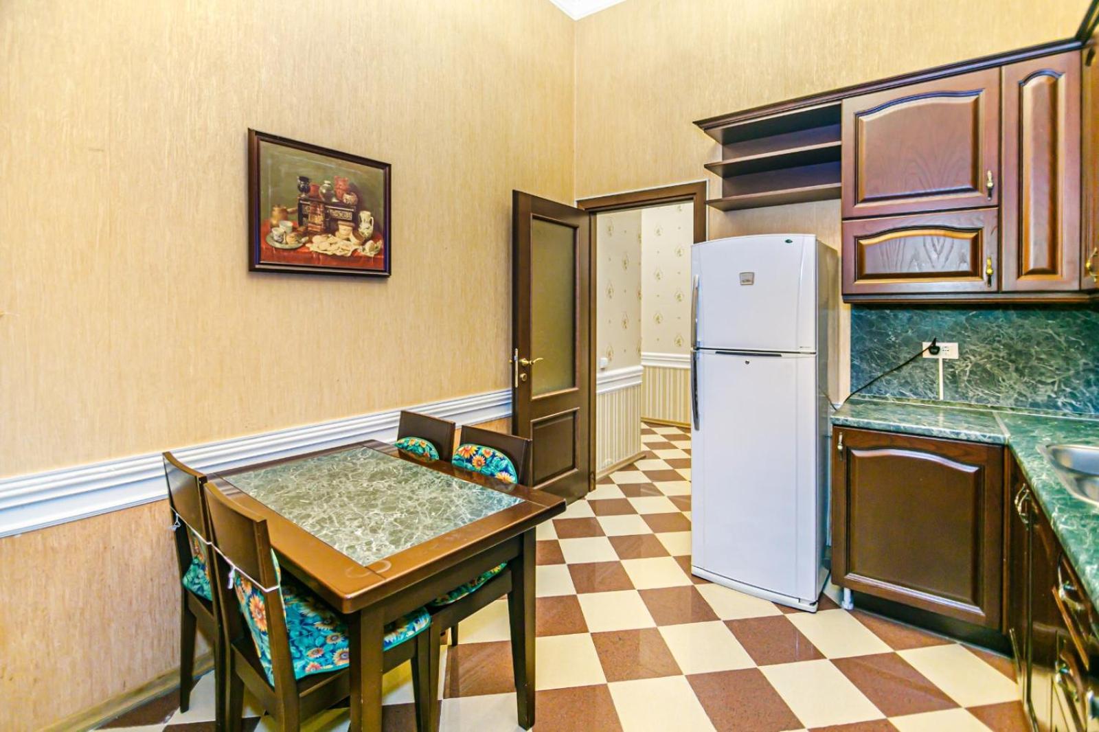 Apartment AZZA Lux