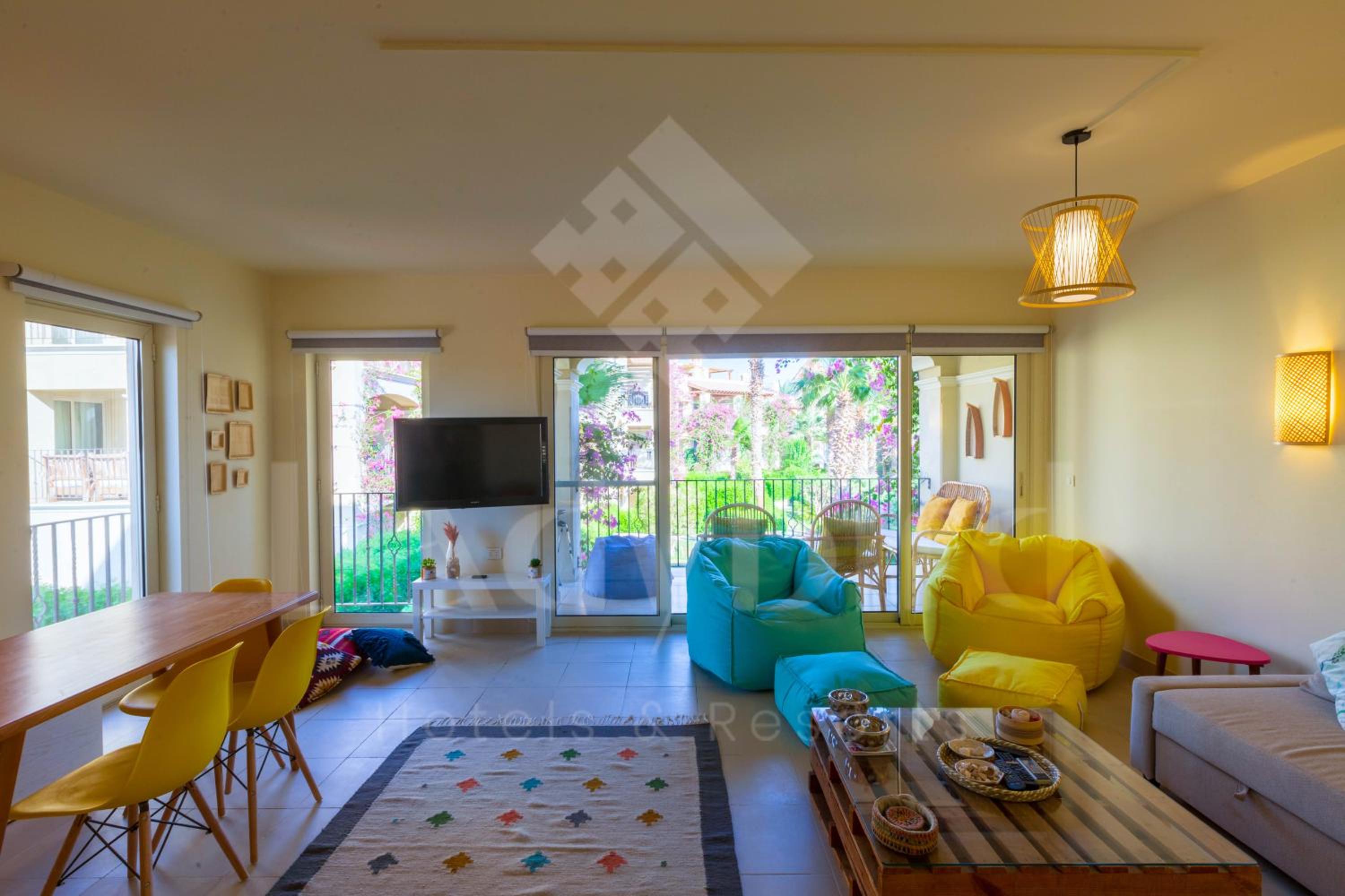 Hotel Ladybird Apartment - Veranda Beach House - Image 1