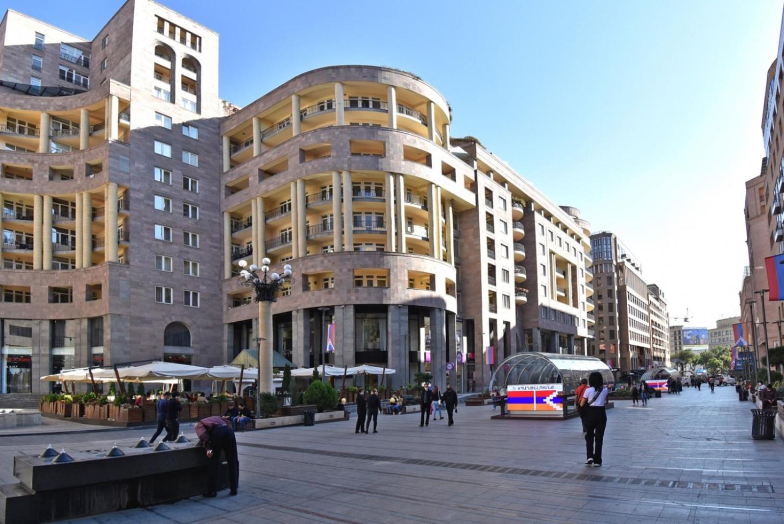 Northern Avenue, 2 bedrooms Luxury apartment HH882
