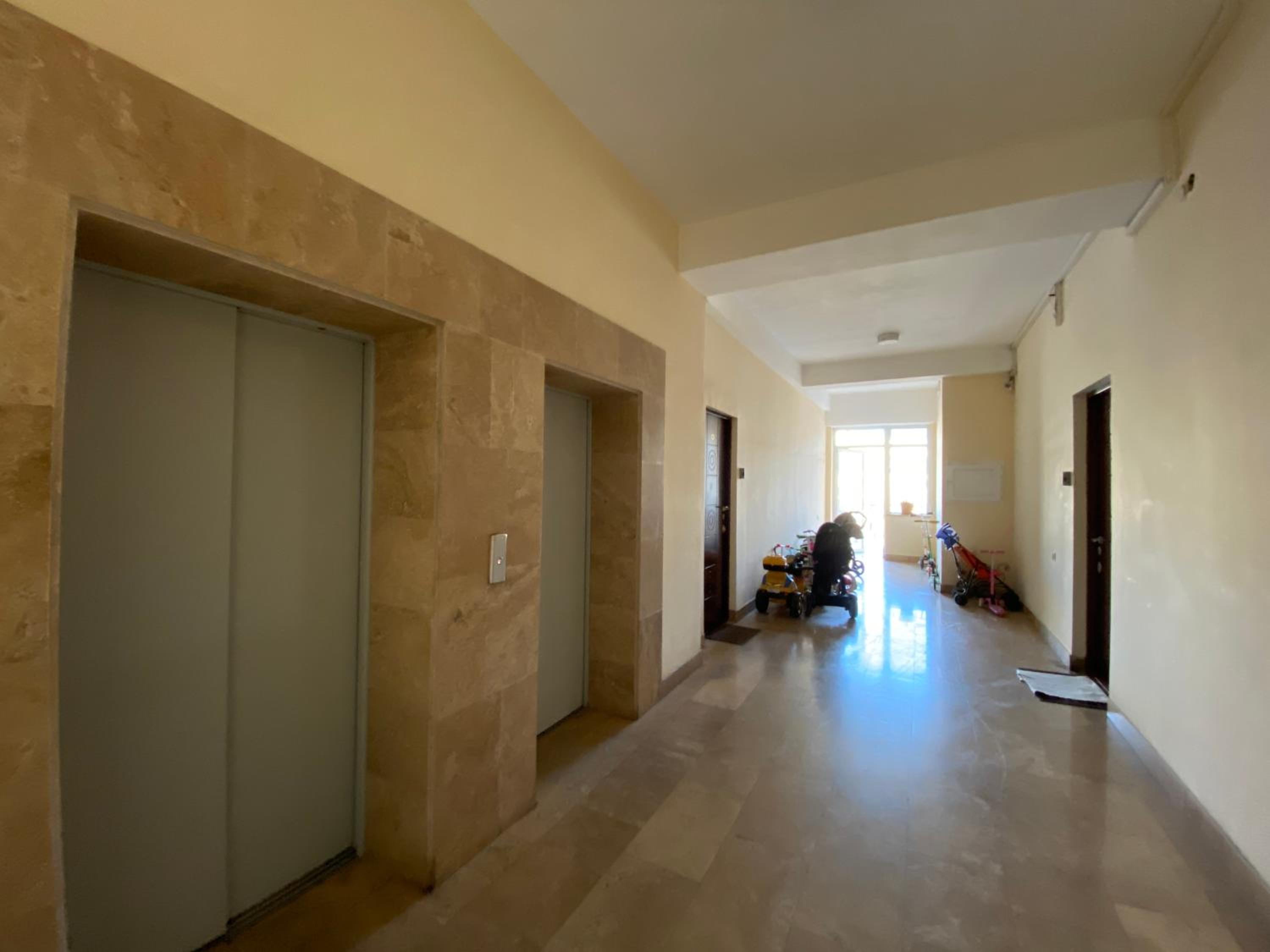 Northern Avenue, 2 bedrooms Luxury apartment HH882