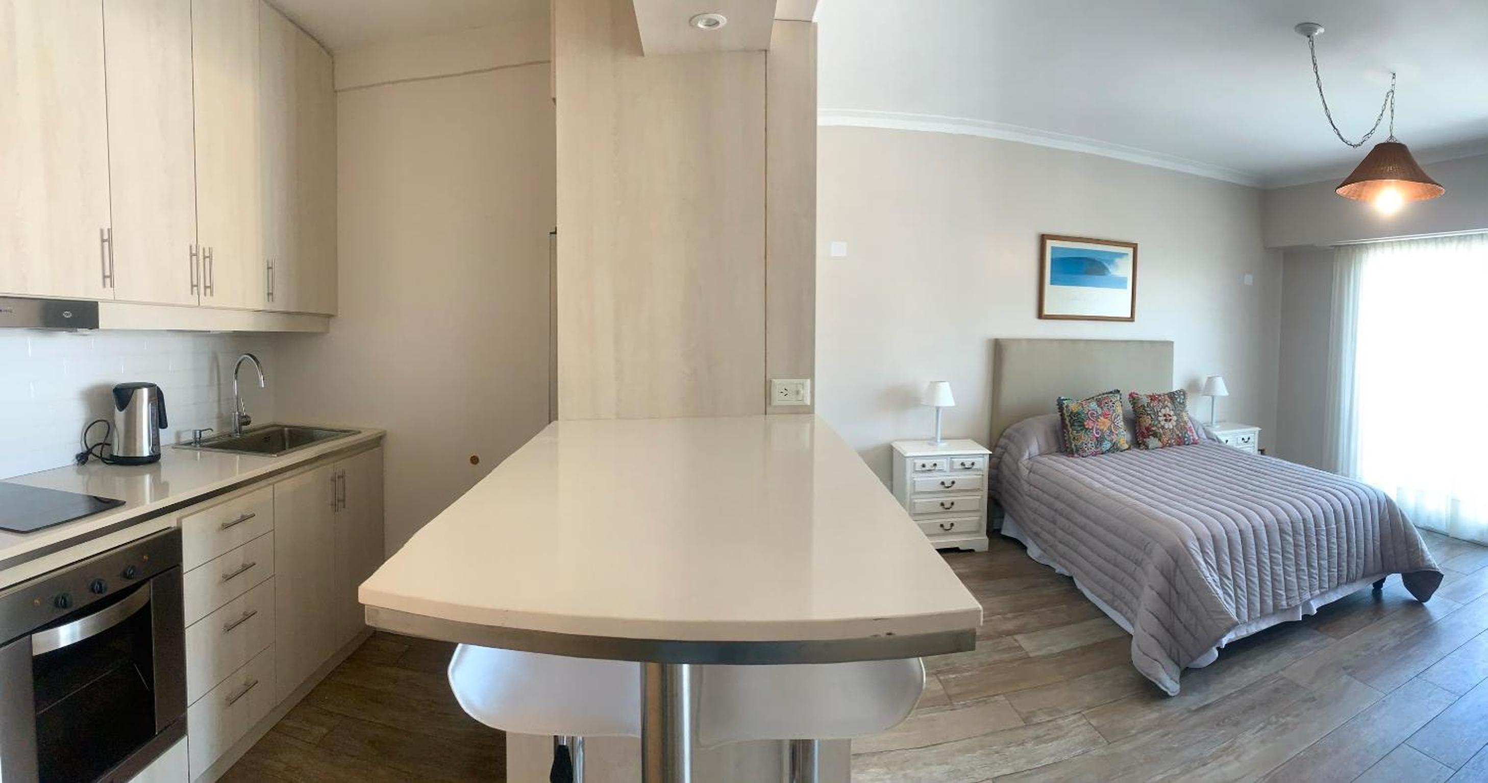 Studio monoambiente - ZONA GUEMES