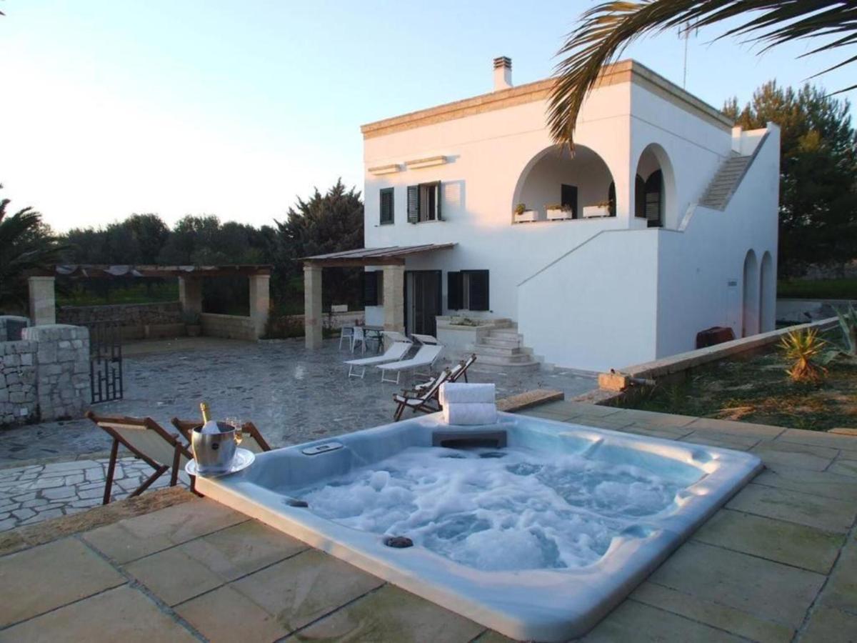 Villa Incanto Master view 5