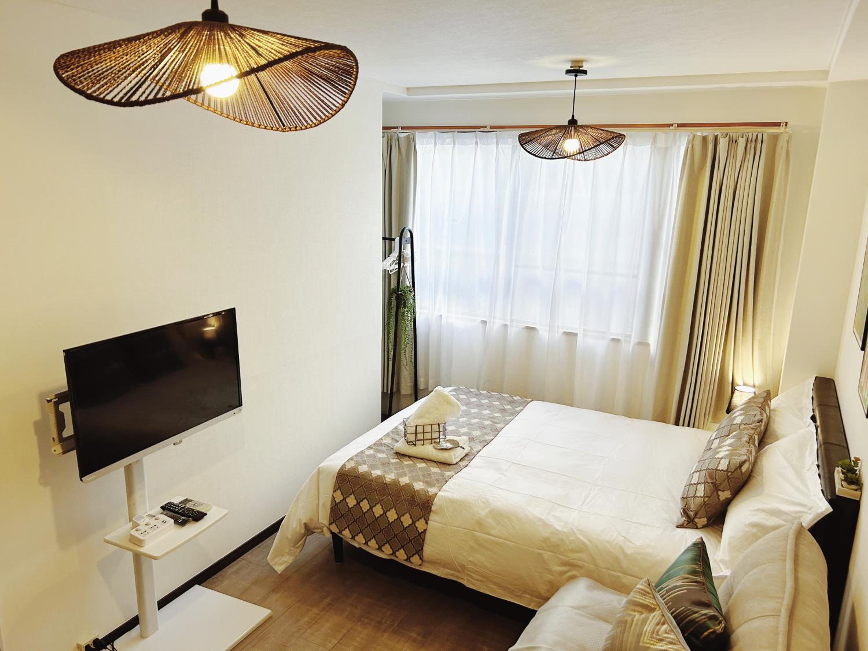Tokyo Louis House in Ueno area close to JR Yamanote Line & Metro Ginza Line walk to Ueno Park and Ameyoko