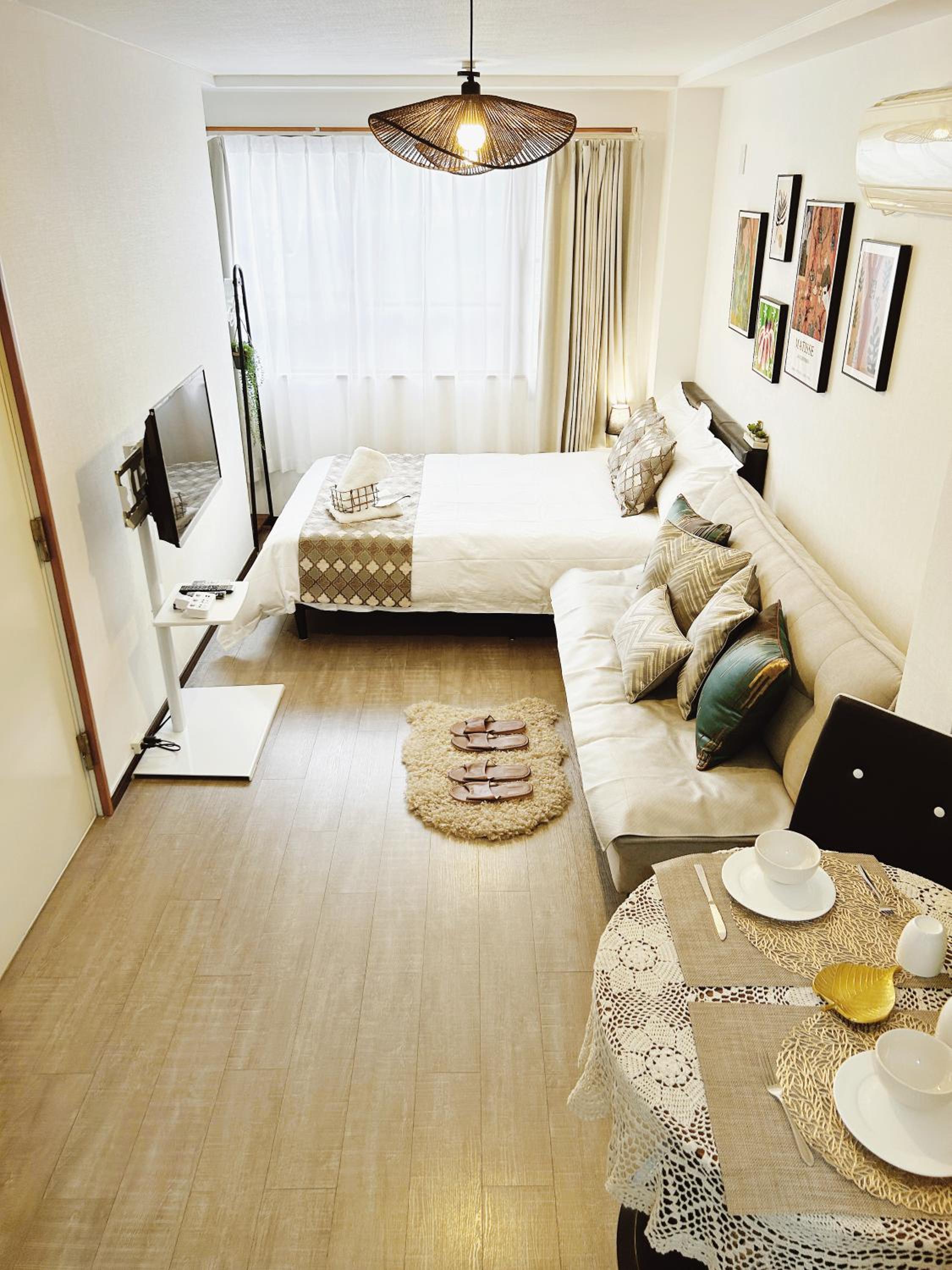 Tokyo Louis House in Ueno area close to JR Yamanote Line & Metro Ginza Line walk to Ueno Park and Ameyoko