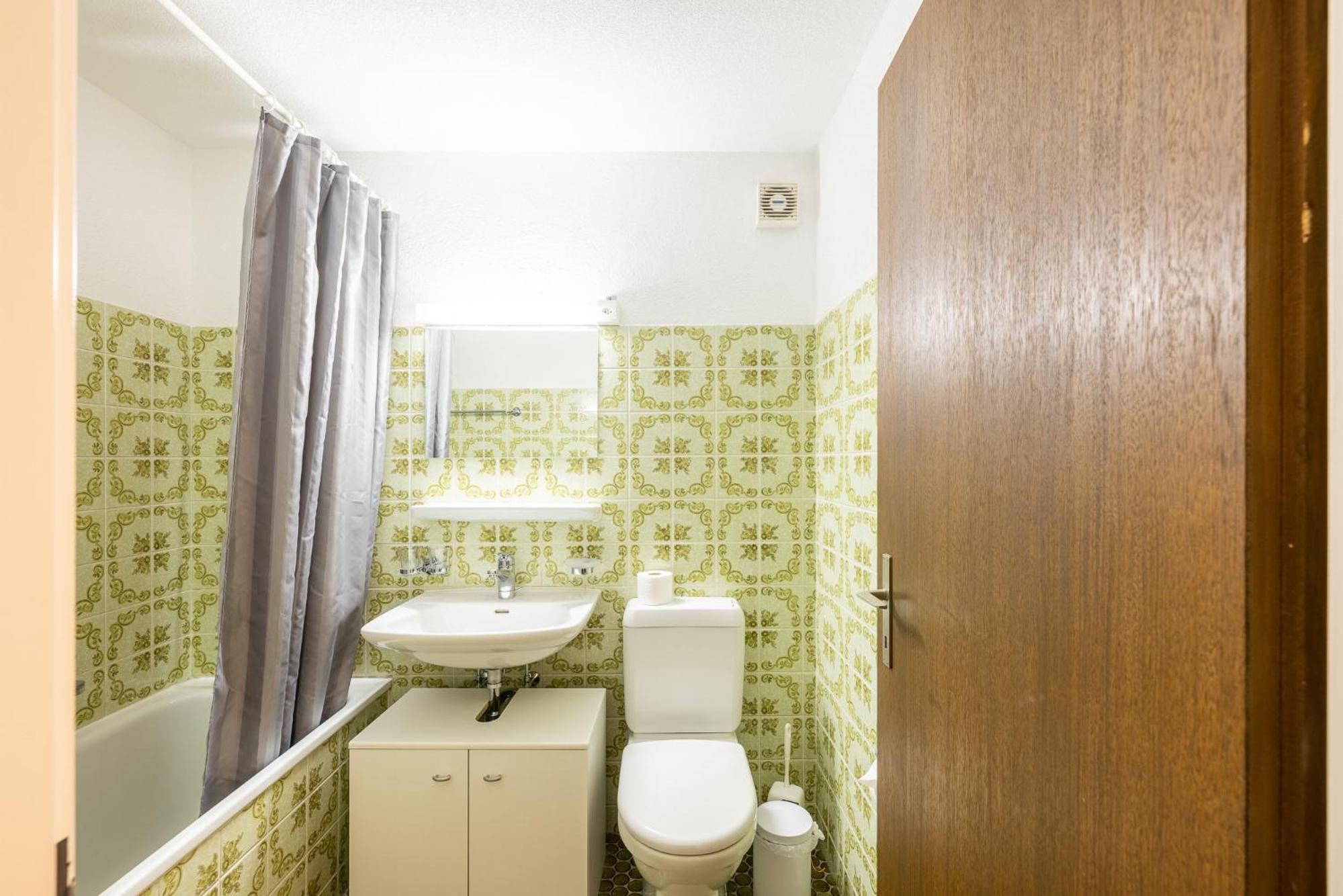 7304 Pure Freude in dieser stilvoll renovierten Wohnung mit moderner Kueche