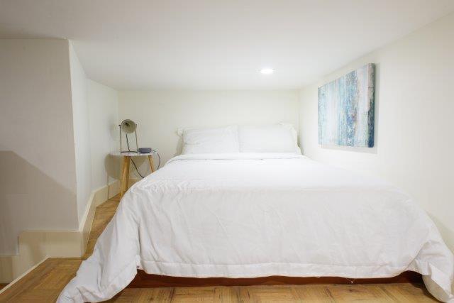 75-A New stylish Loft 1BR W D Prime Upper east