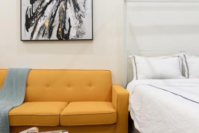75-A New stylish Loft 1BR W D Prime Upper east
