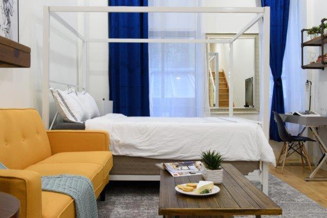 75-A New stylish Loft 1BR W D Prime Upper east