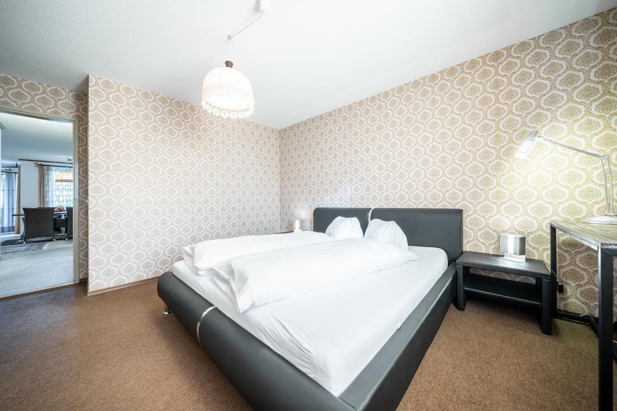 9302 Zweckmaessig eingerichtete 3,5 Zimmer Wohnung mit ueberdachtem Suedwestbalkon