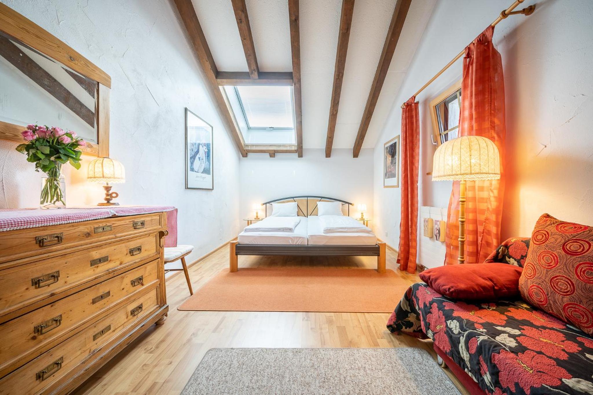 9404 Renovierte Maisonettewohnung im modernen Landhausstil und Balkon mit tollem Ausblick