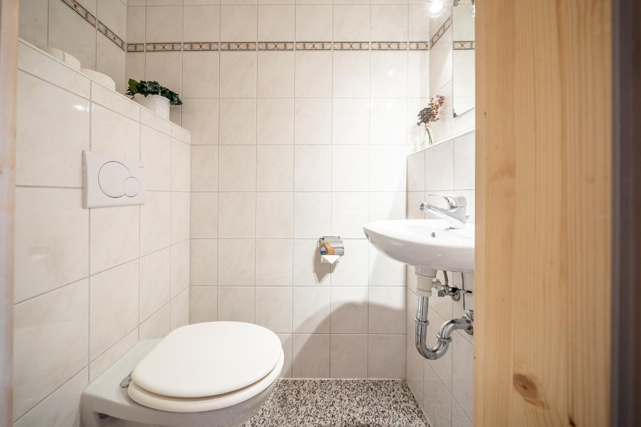 9404 Renovierte Maisonettewohnung im modernen Landhausstil und Balkon mit tollem Ausblick