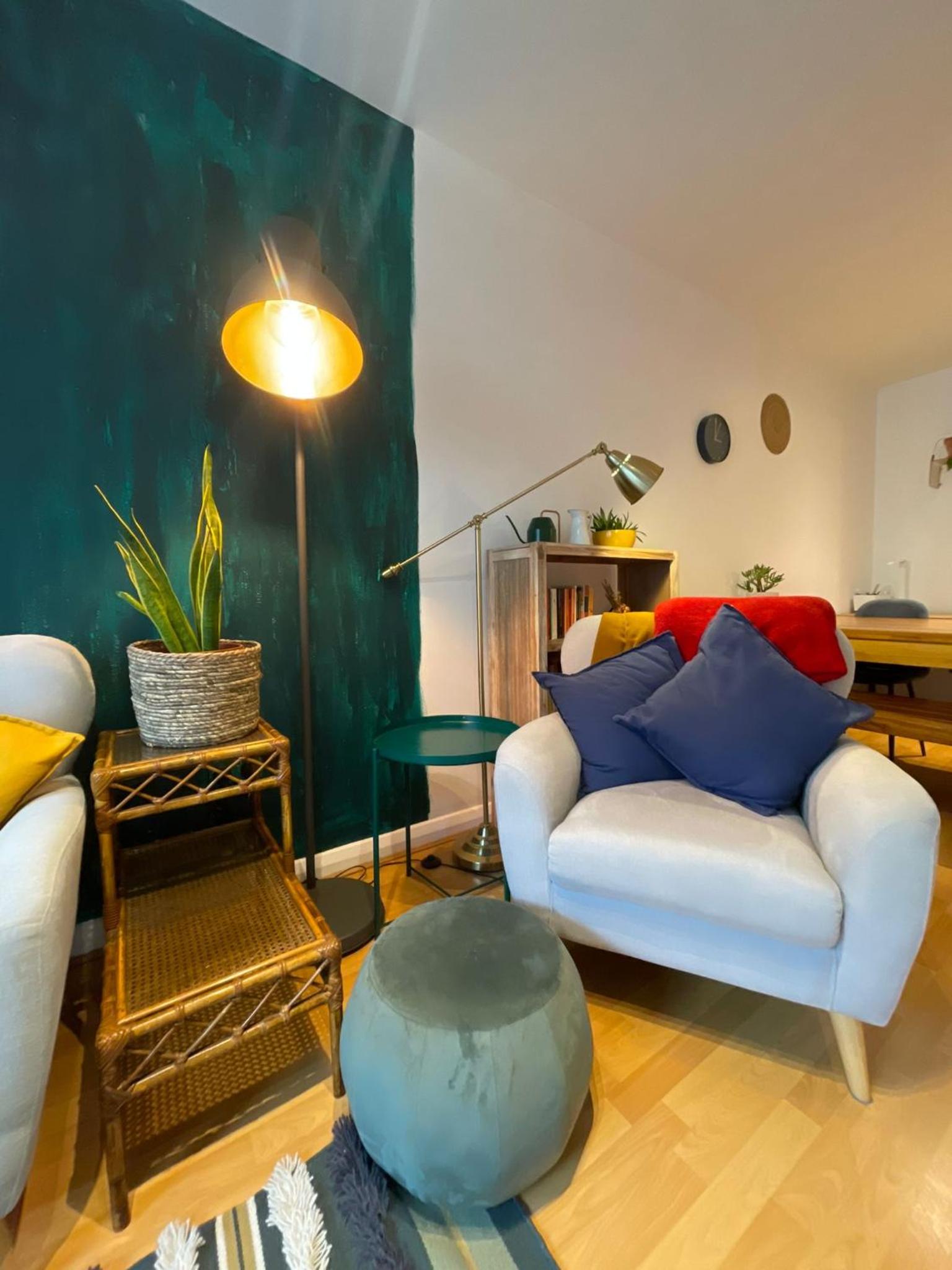 Cosy Modern Apartment in Portobello