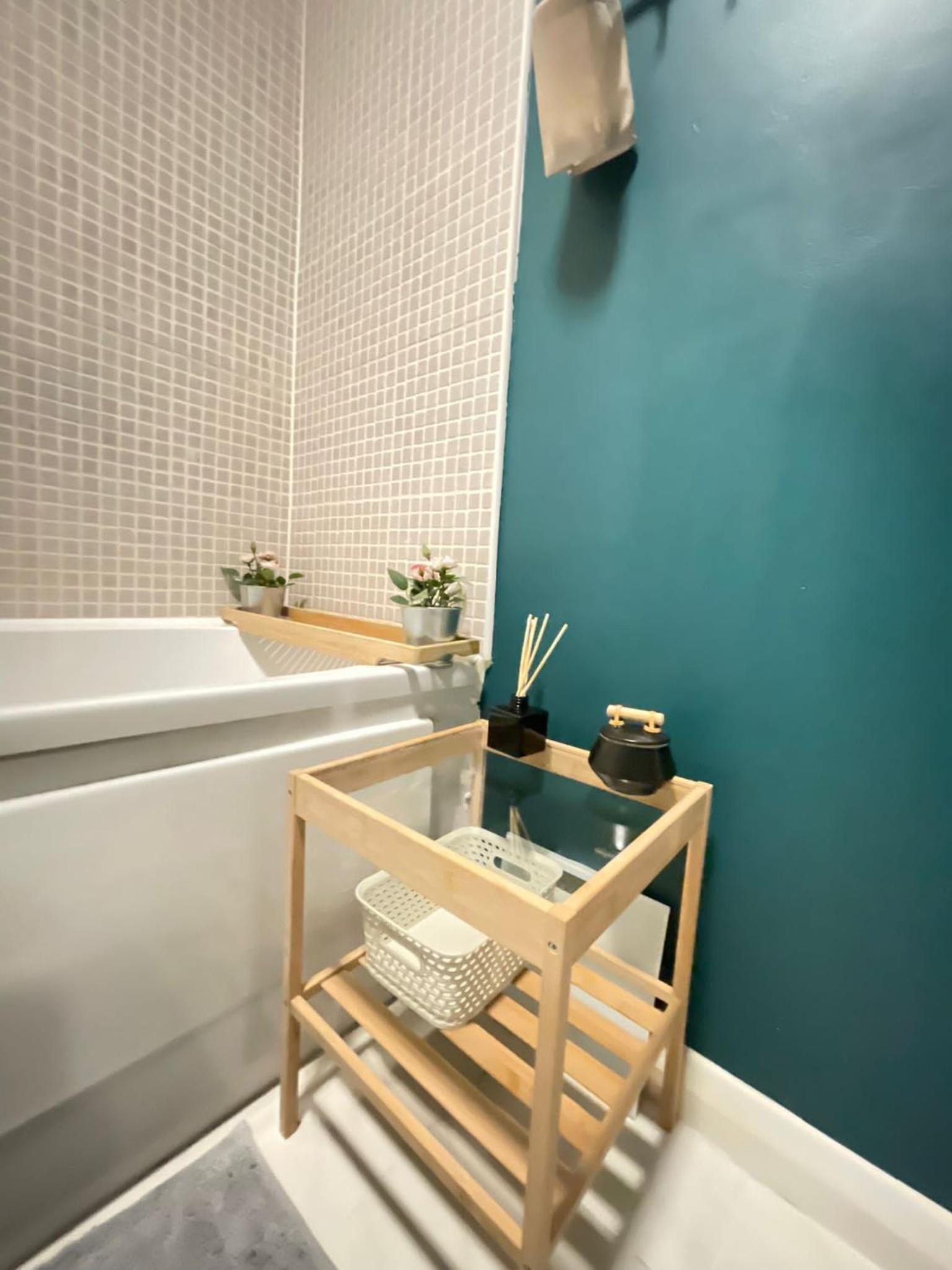 Cosy Modern Apartment in Portobello