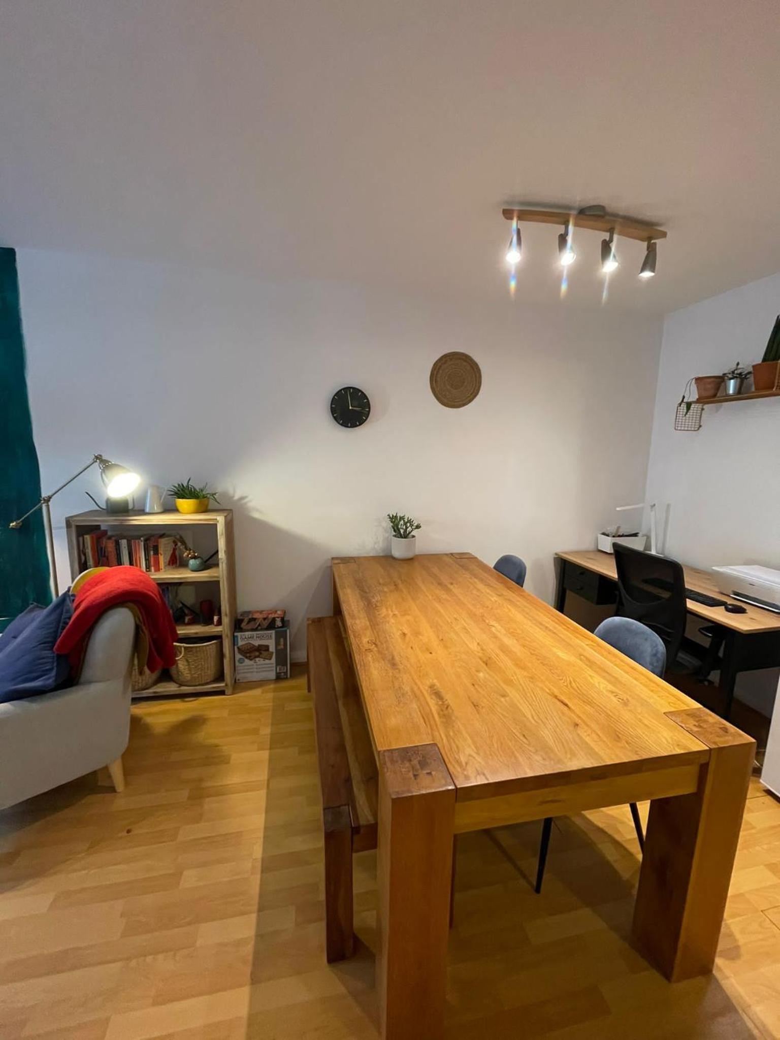 Cosy Modern Apartment in Portobello