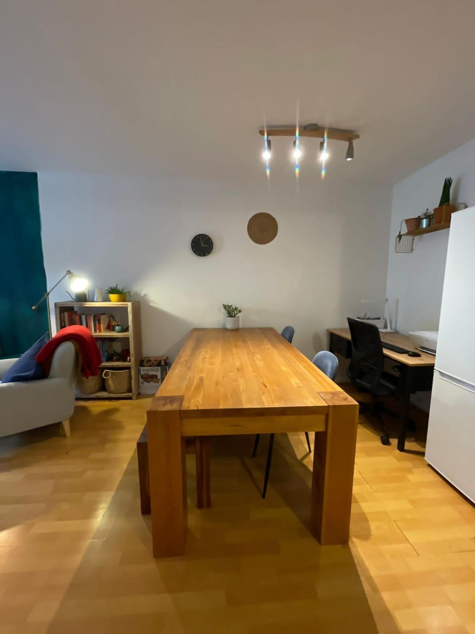 Cosy Modern Apartment in Portobello