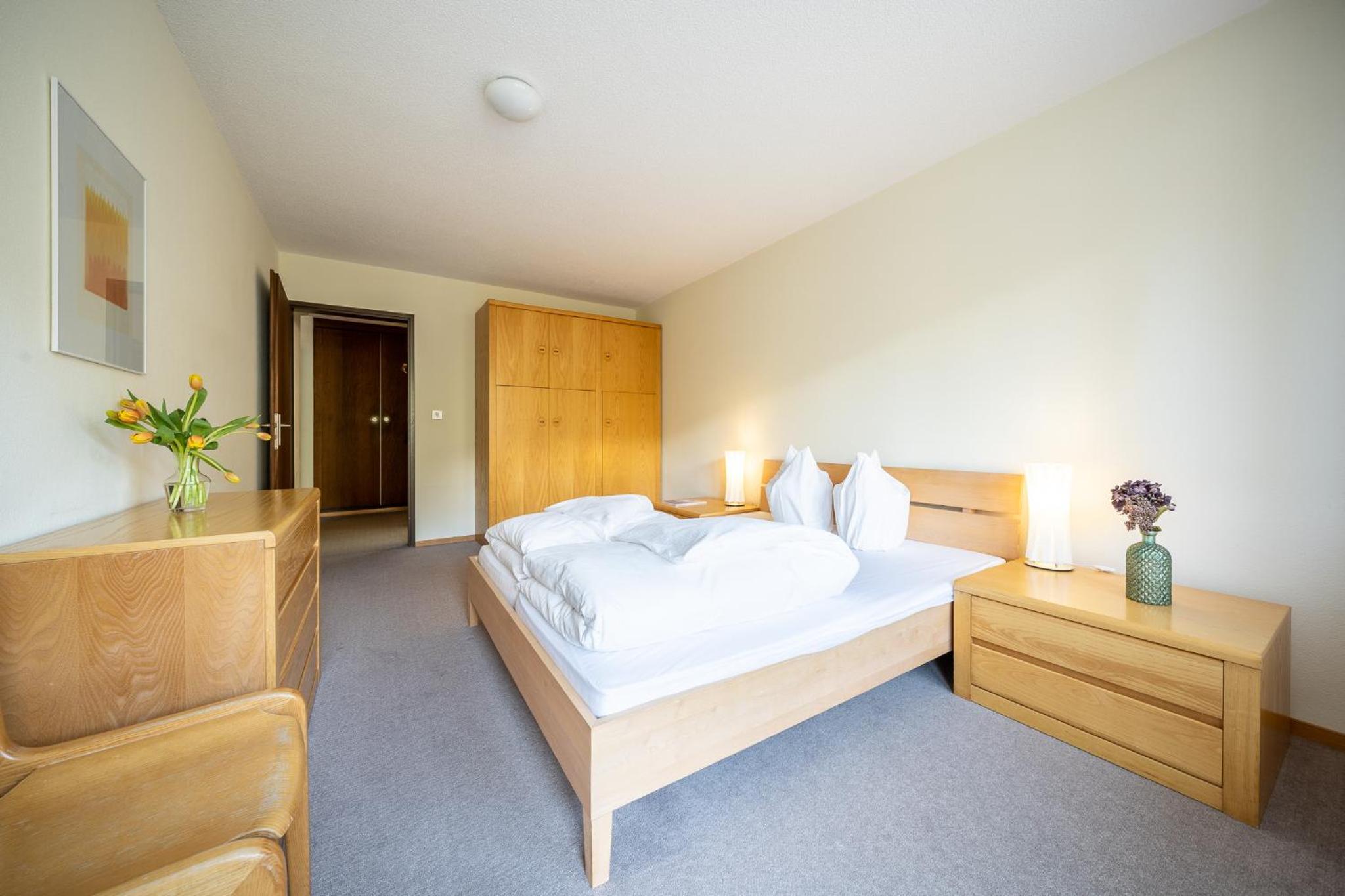 PL 202 Lichtdurchflutete Wohnung mit grossem Balkon Richtung Scuol