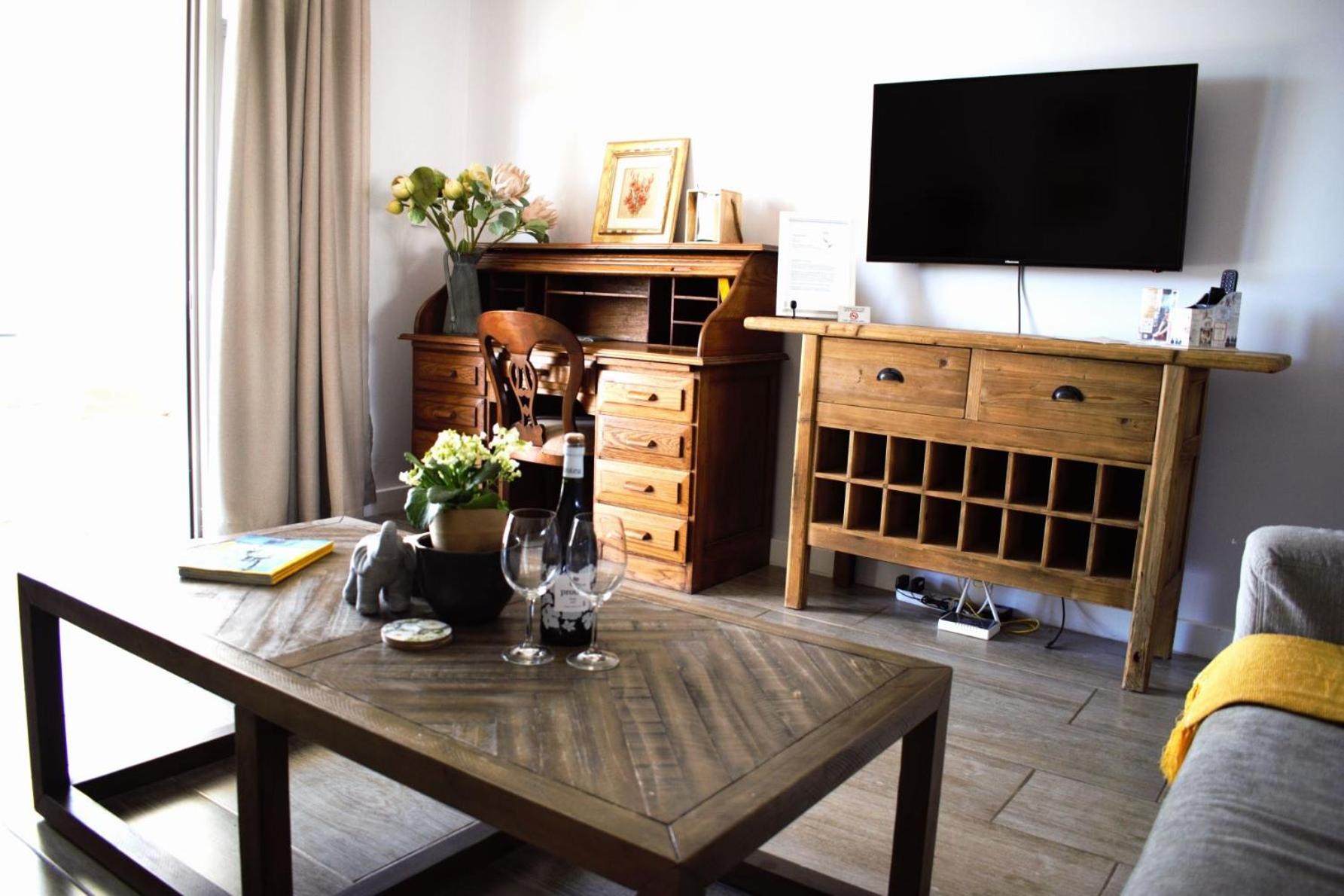 Spacious, Modern & Convenient, photo 26