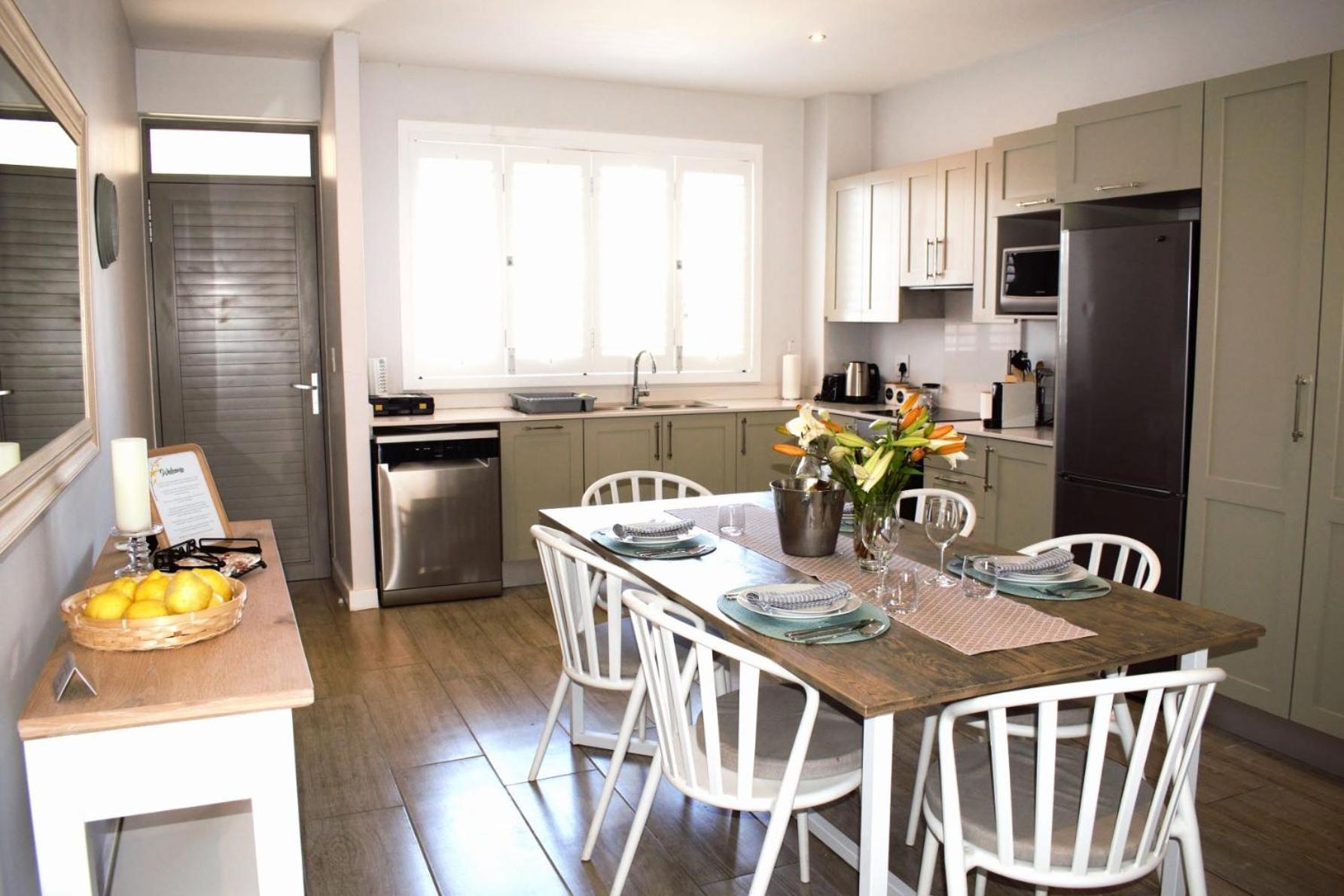Spacious, Modern & Convenient, photo 15