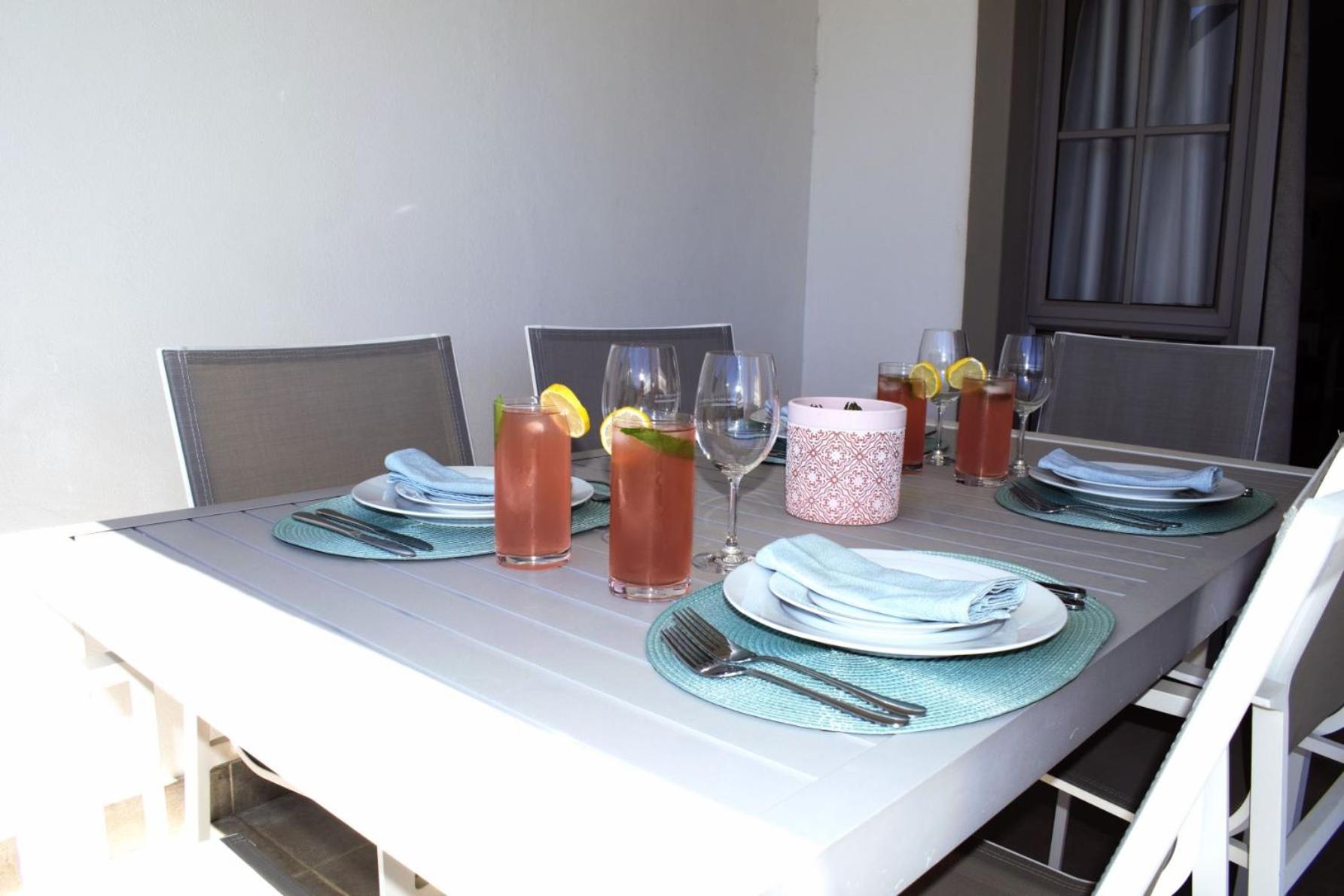 Spacious, Modern & Convenient, photo 17