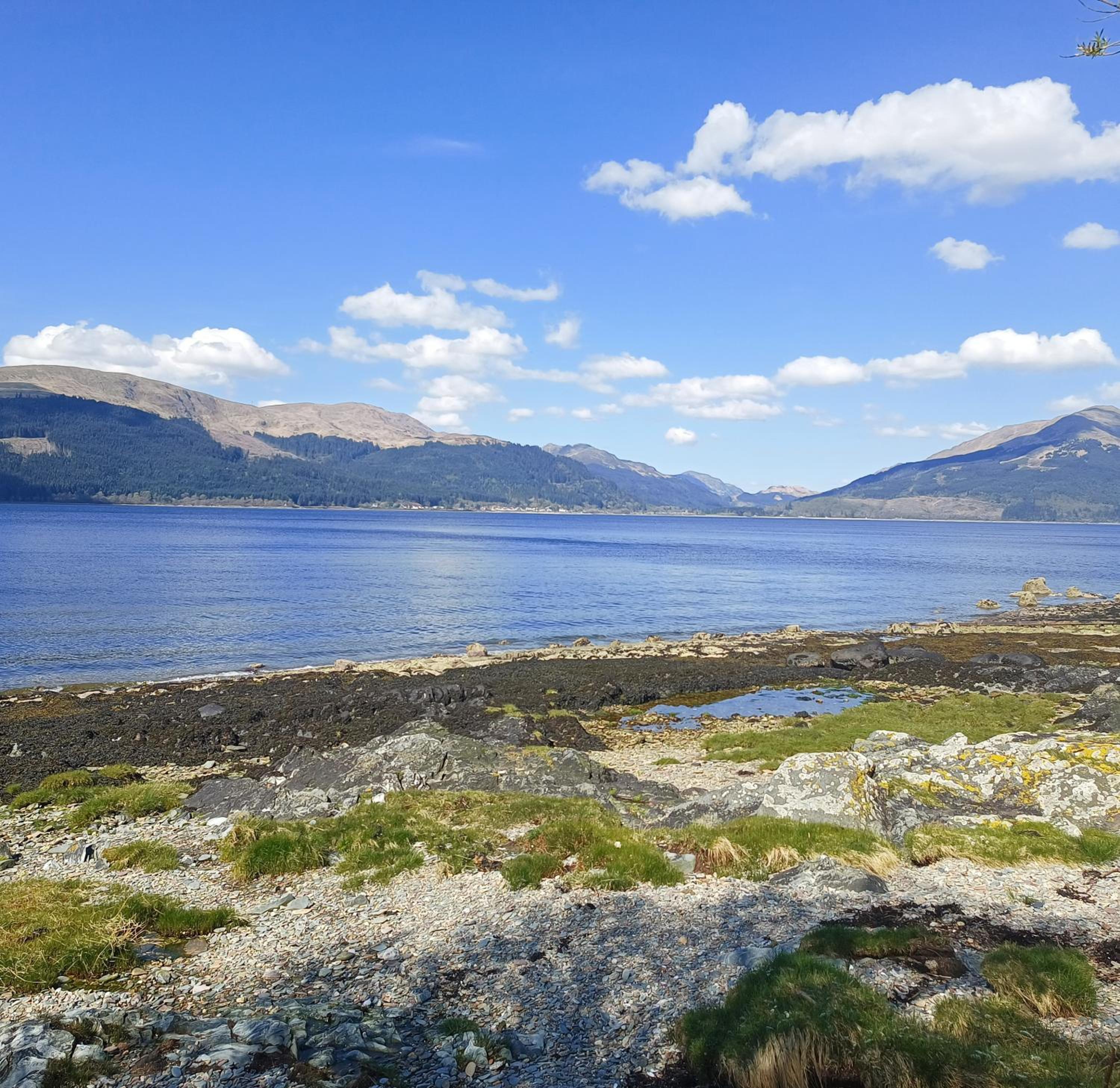 Peaceful and Stunning Waterside Location