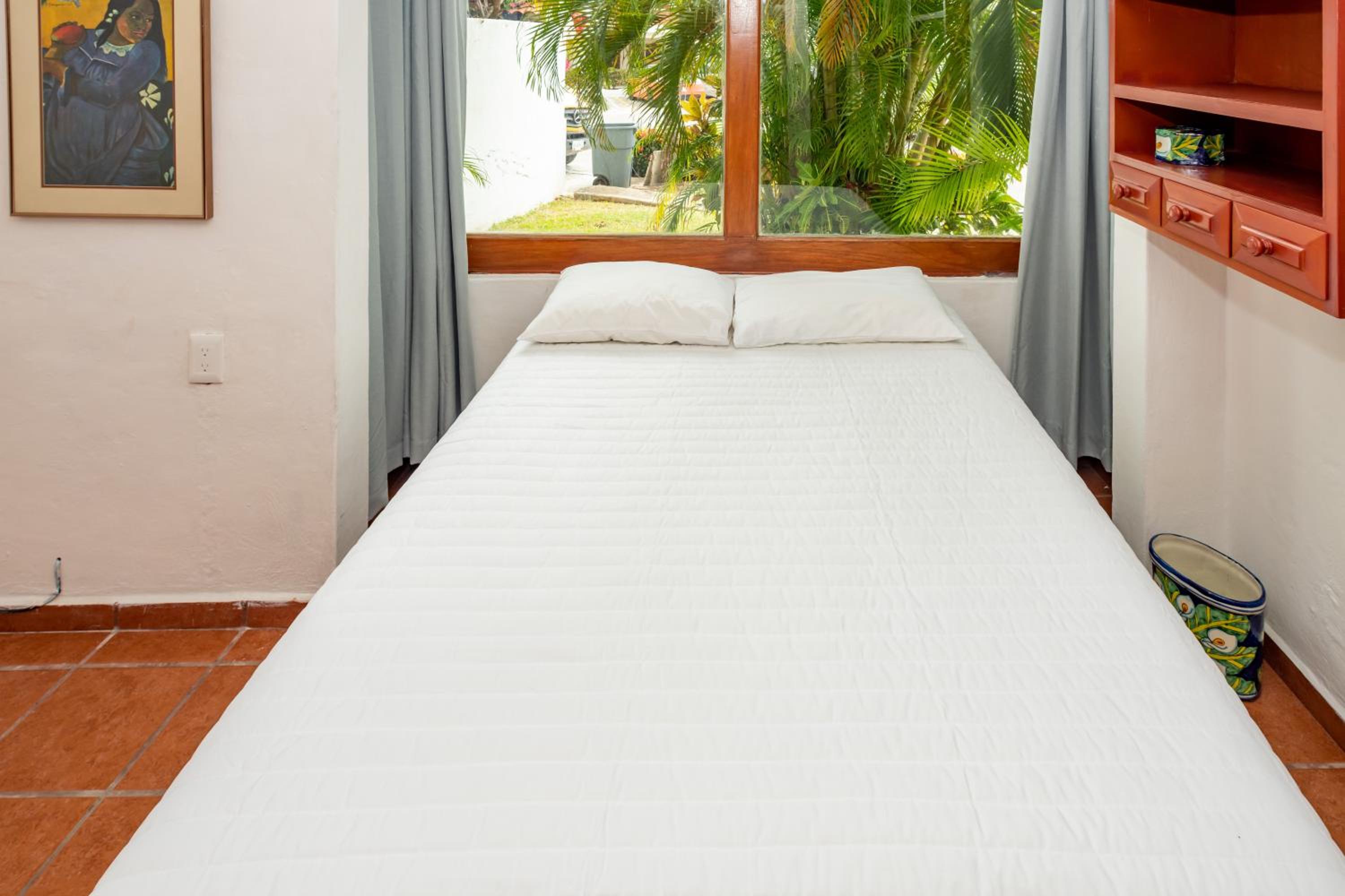 Villa tropically in Hotel Zone