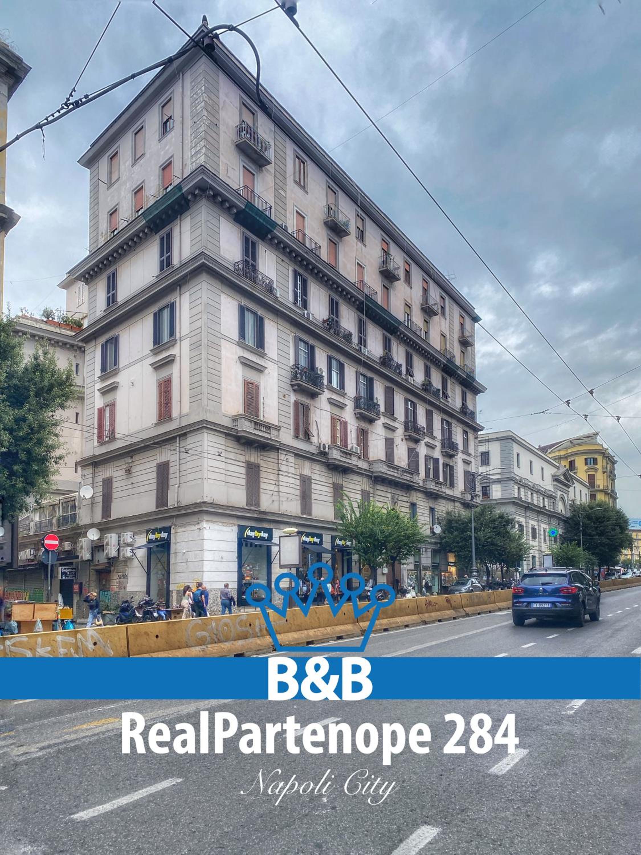 RealPartenope B&B 284