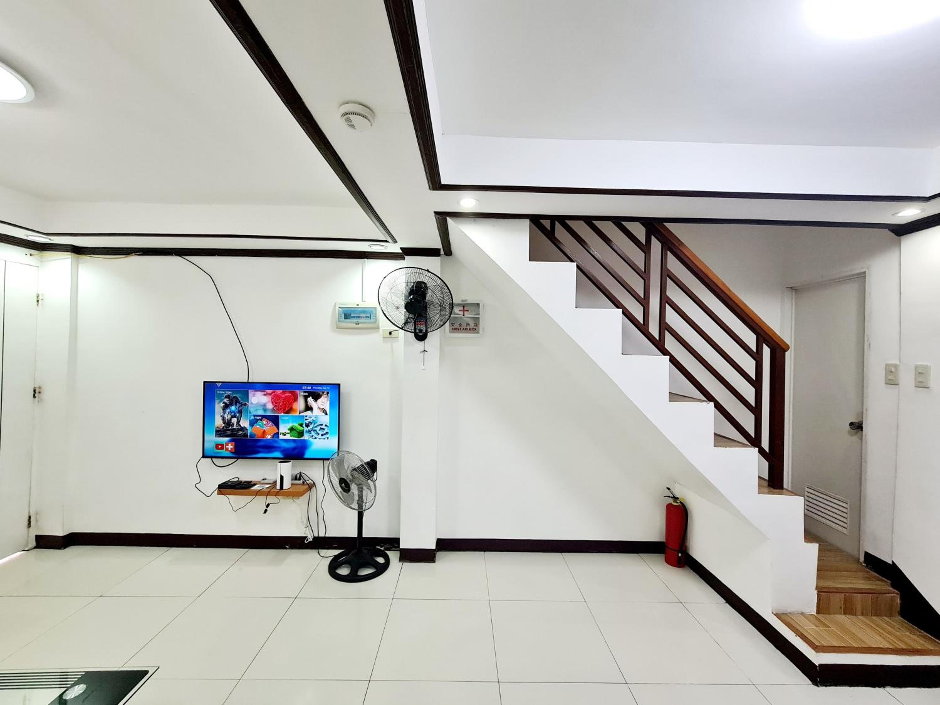 Calapan Transient House Acacia L37
