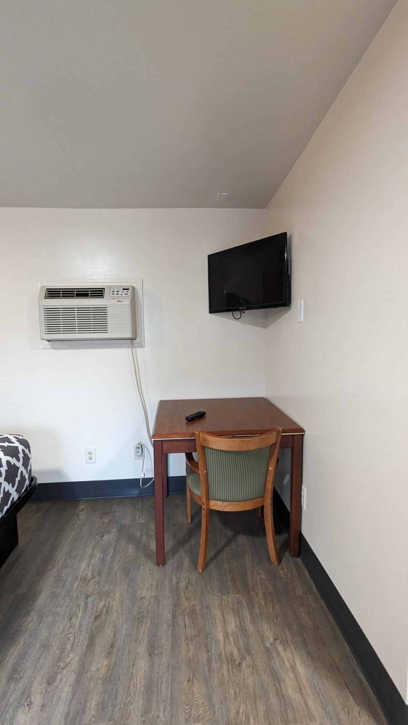 Portland Value Inn 3