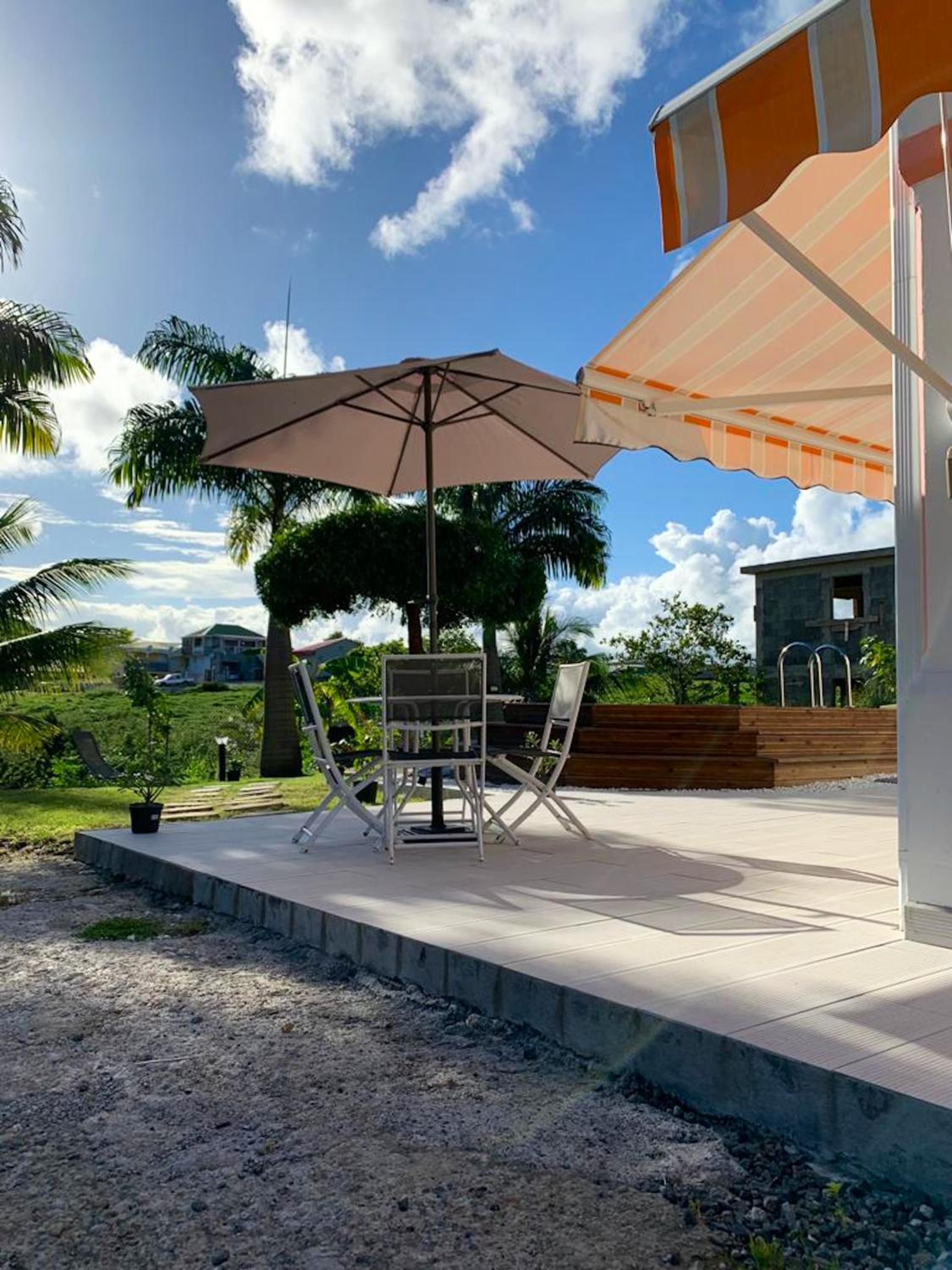Maison charmante à Sainte-Anne avec piscine privée view 4