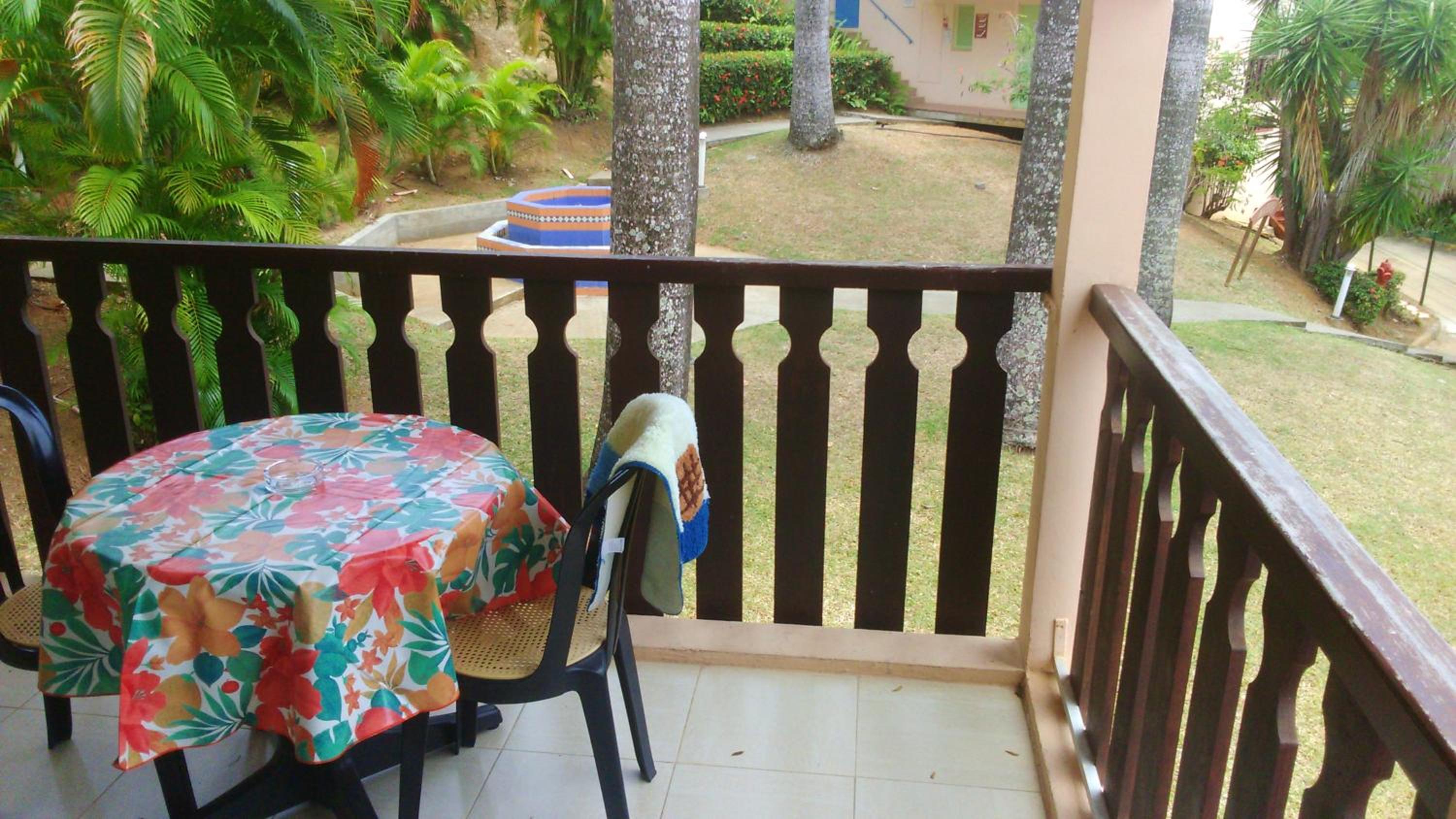 Appartement cosy a Sainte Anne 35 m² avec jardin view 2
