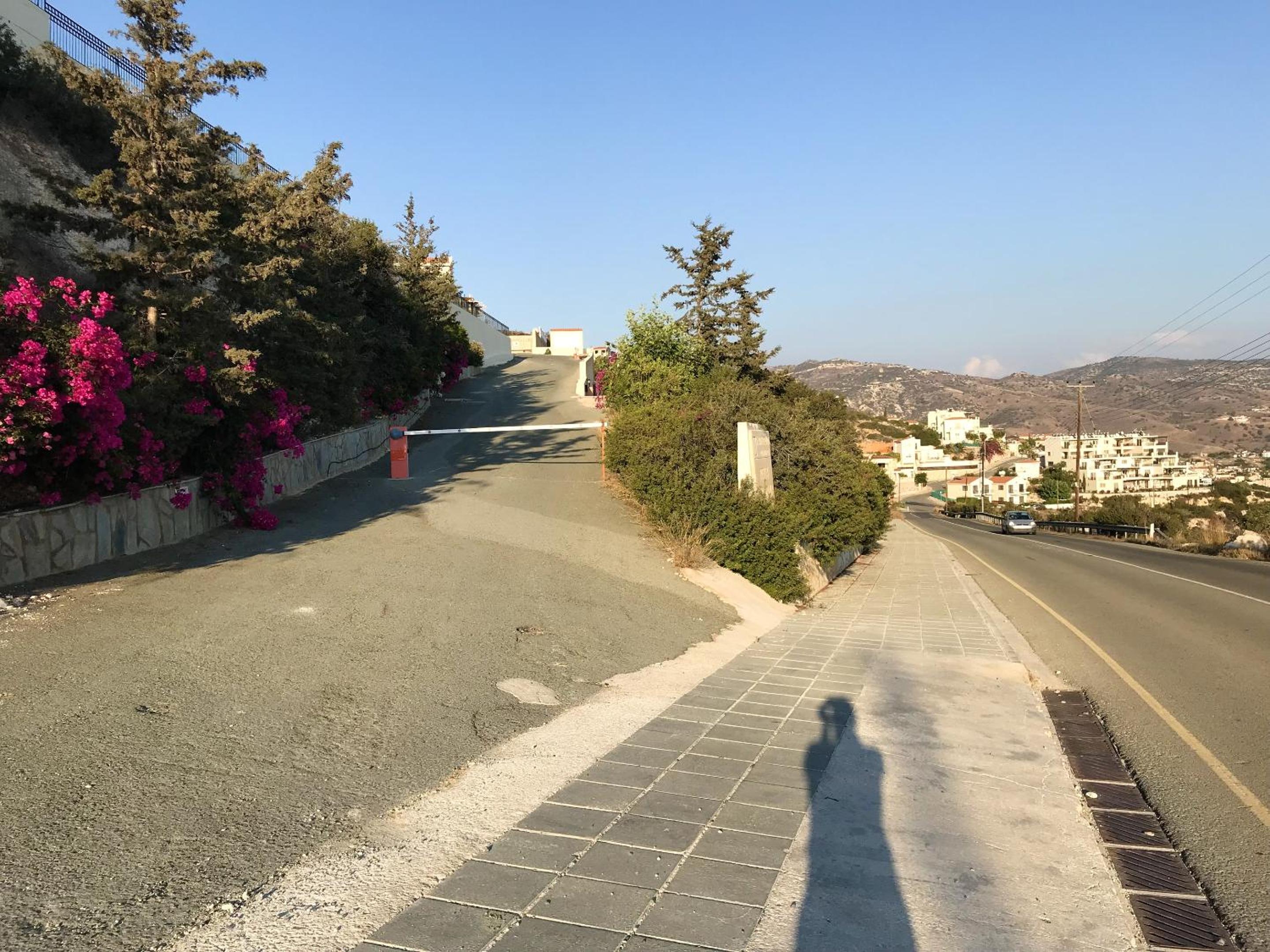 Peyia Villa with sea view, private pool, and garden