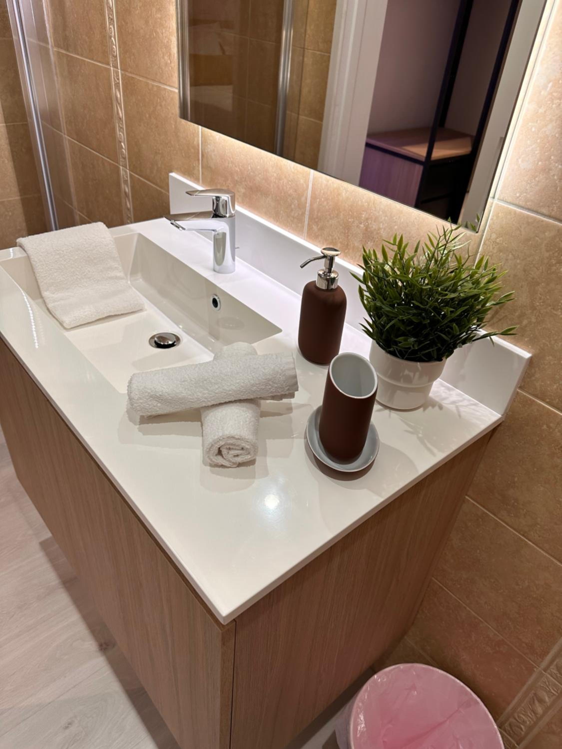 Felisia’s luxury apartment
