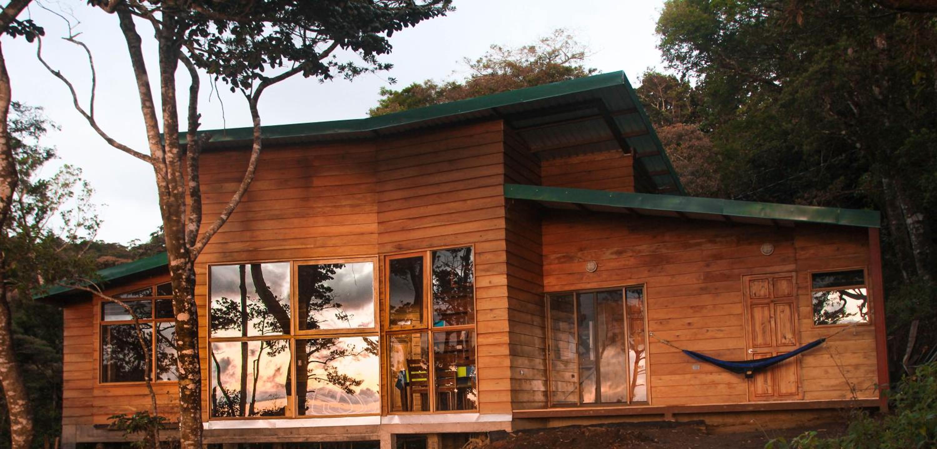 Casa Por Fin