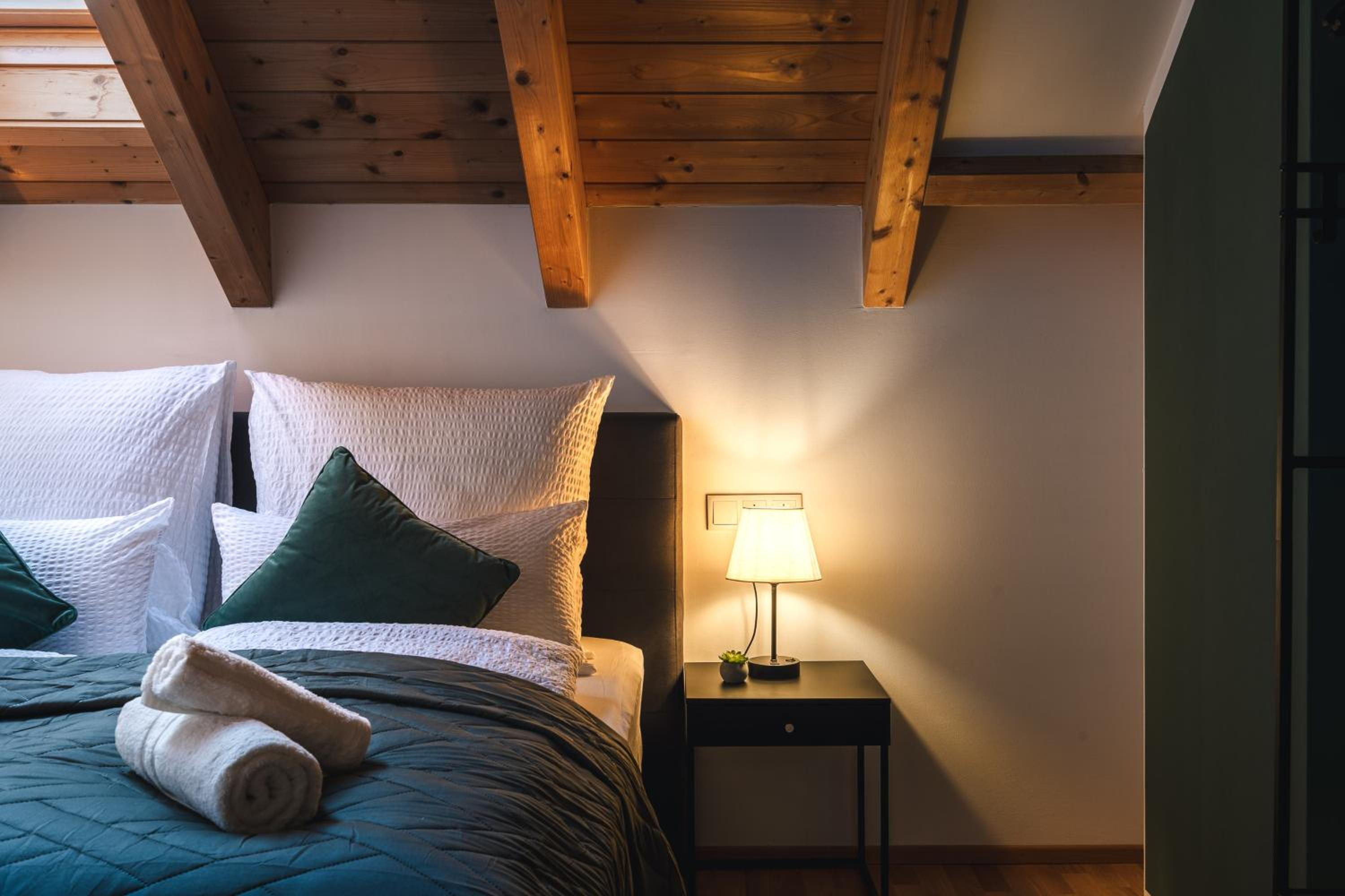 ALPSTAY Kuhstadl - 3 Bedroom Family Apartment